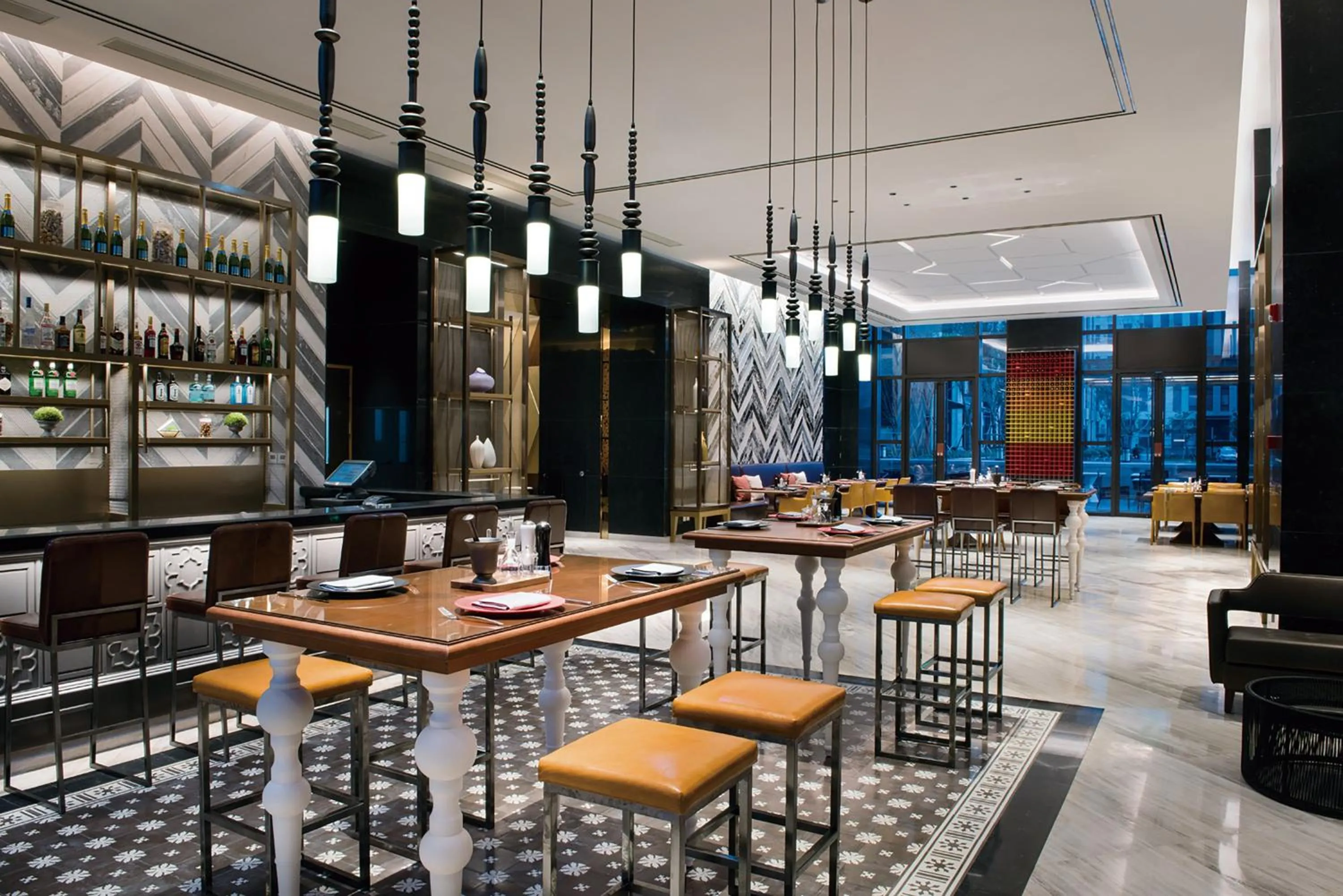 Restaurant/places to eat in Crowne Plaza Shanghai Pujiang by IHG