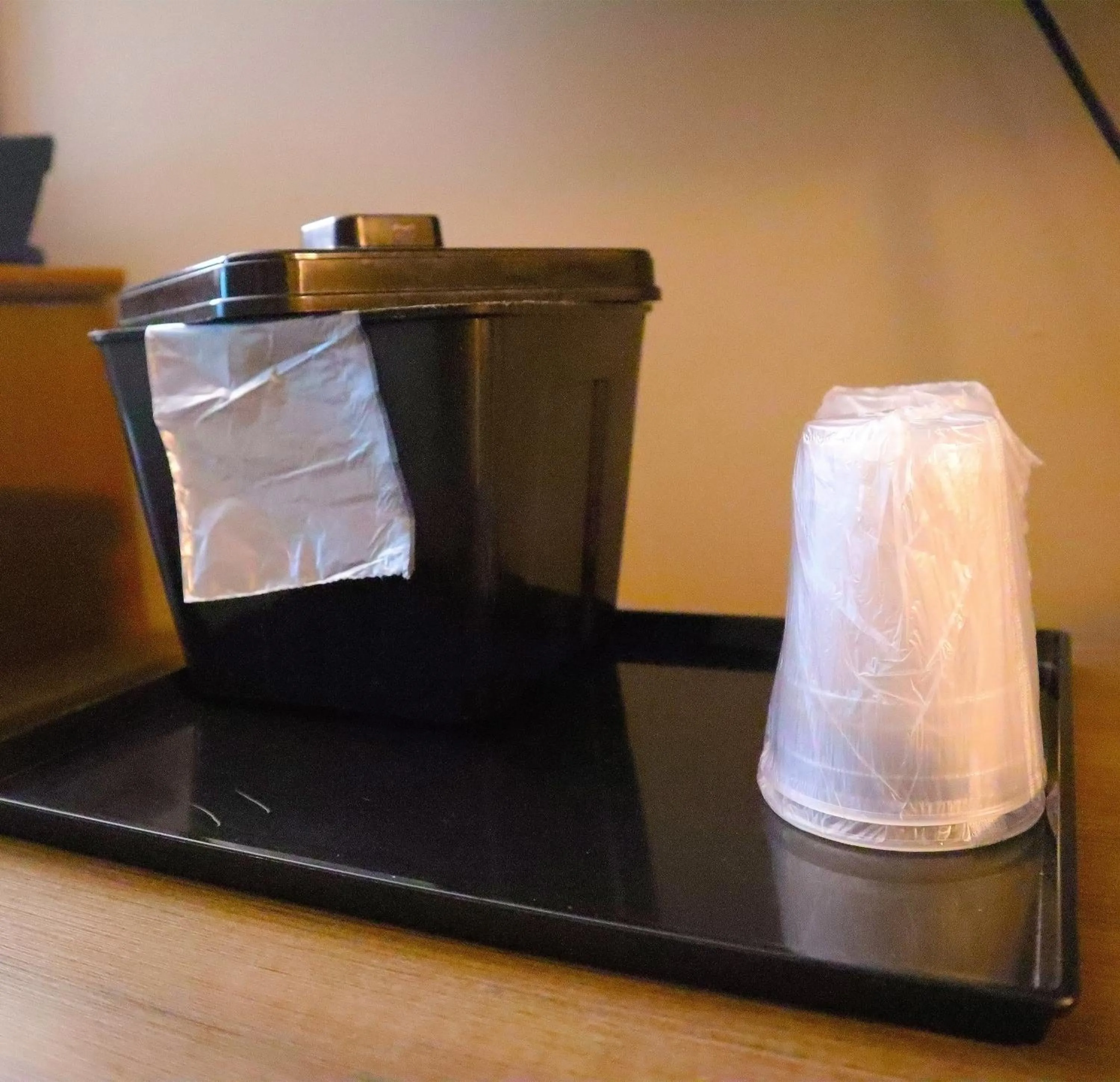 Food and drinks in Travelodge Hotel by Wyndham Saskatoon