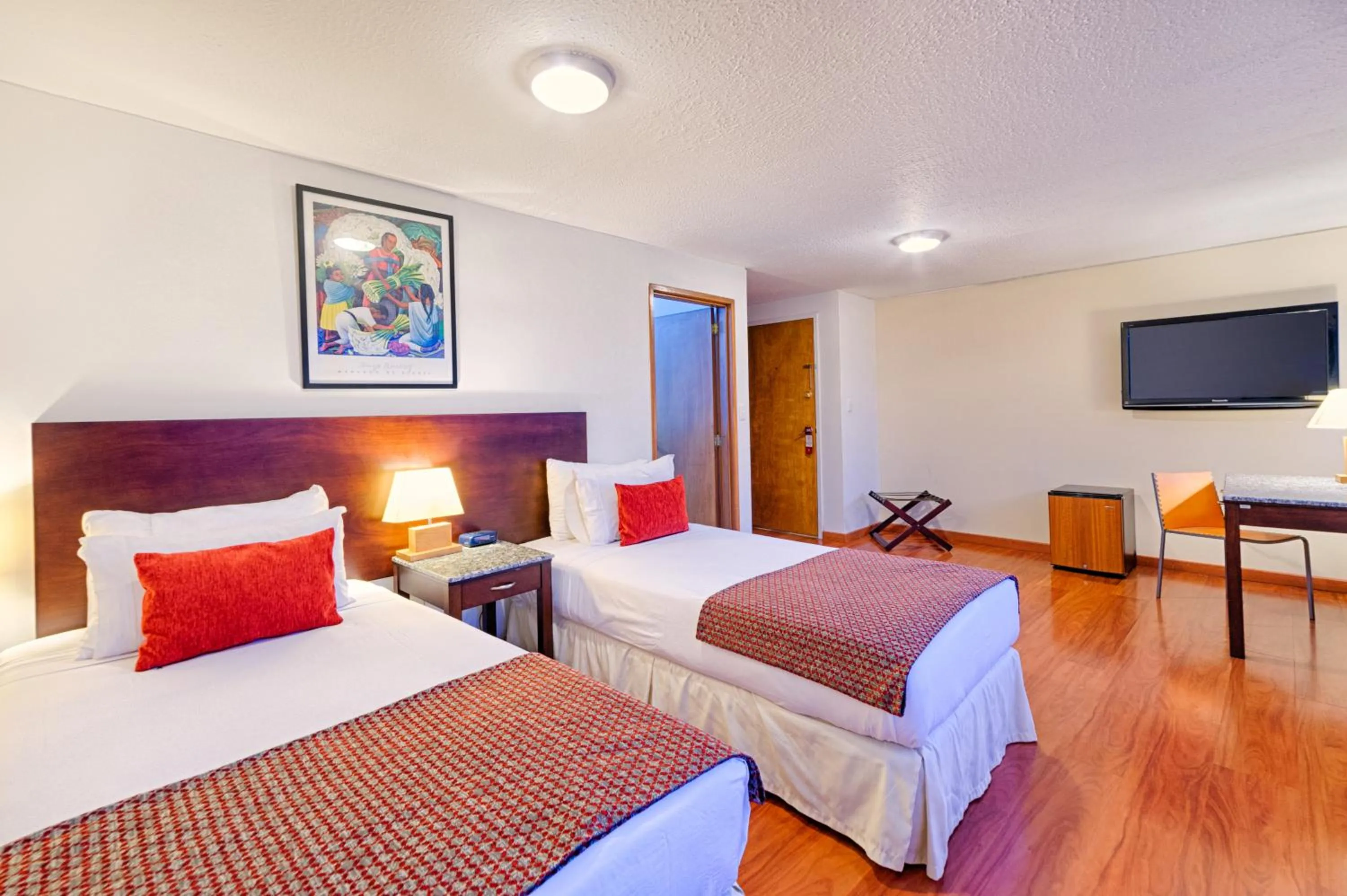 Bed in Hotel Oceanía Bogotá Museo