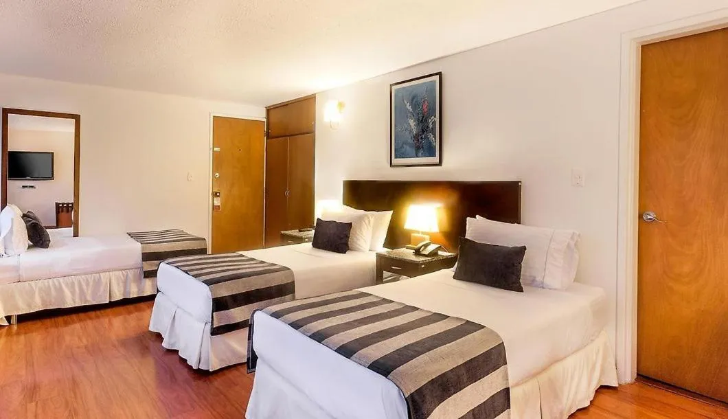 Bed in Hotel Oceanía Bogotá Museo