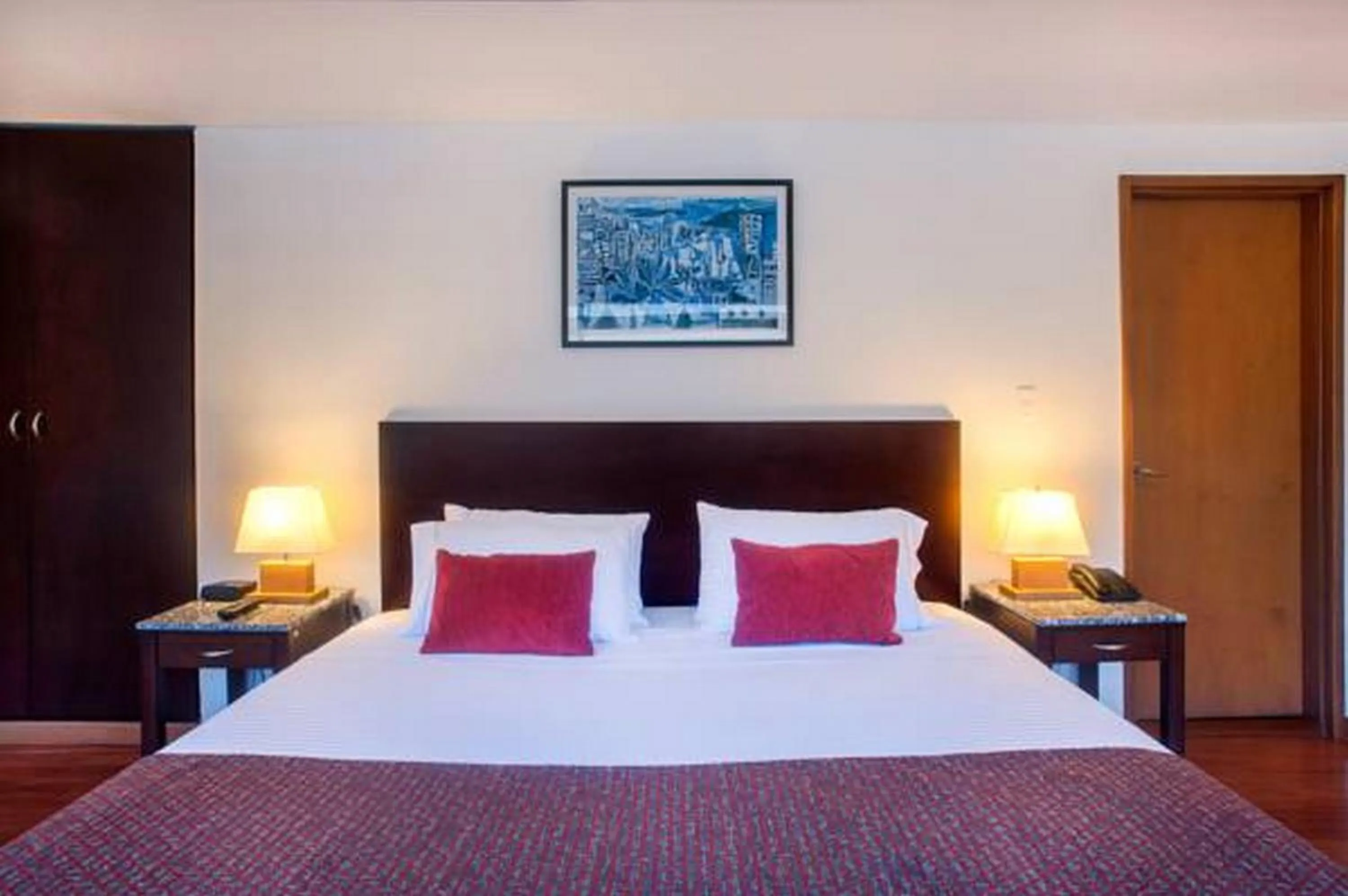 Photo of the whole room, Bed in Hotel Oceanía Bogotá Museo