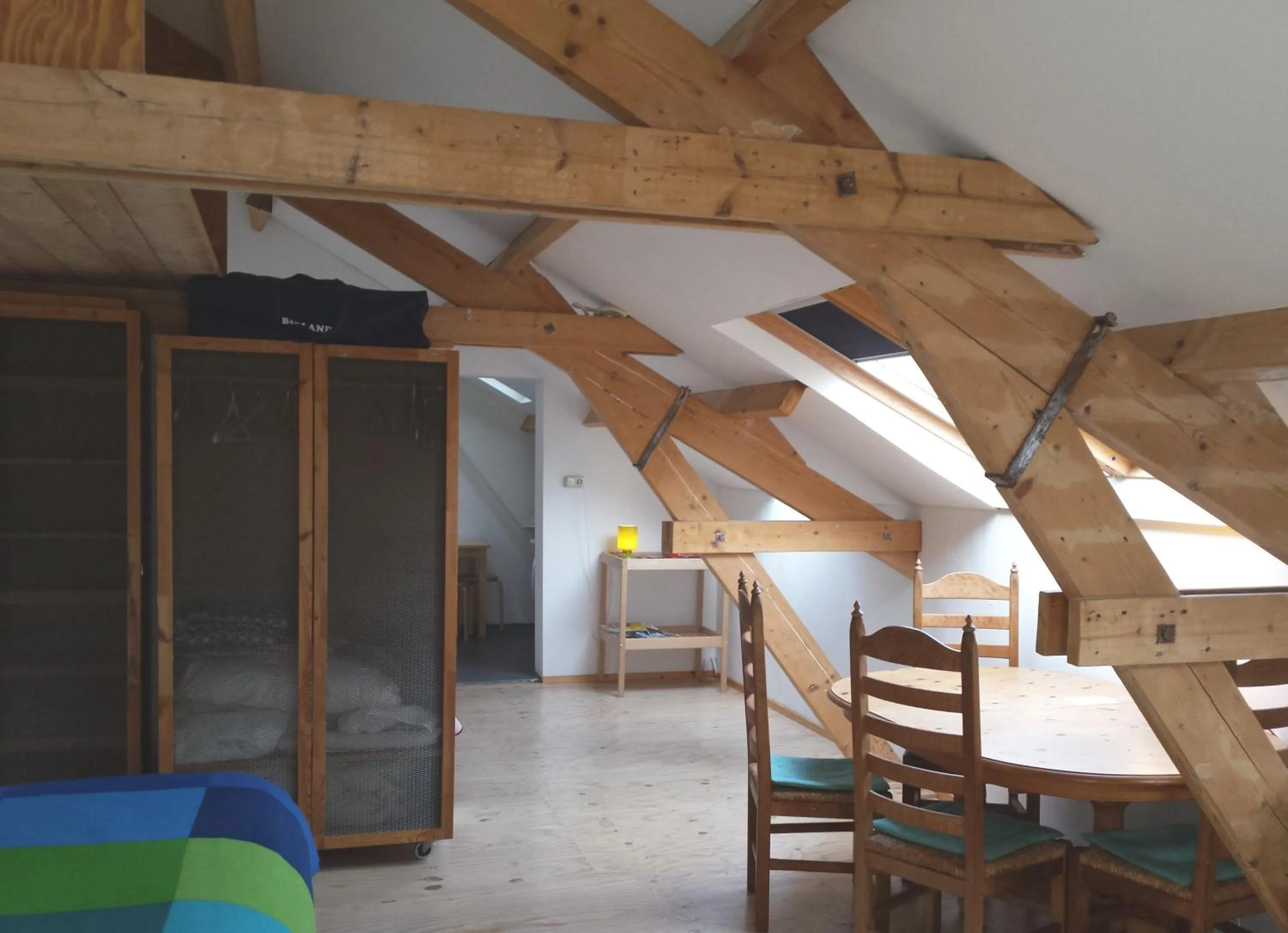 Dining area in B&B De Kunstpraktijk