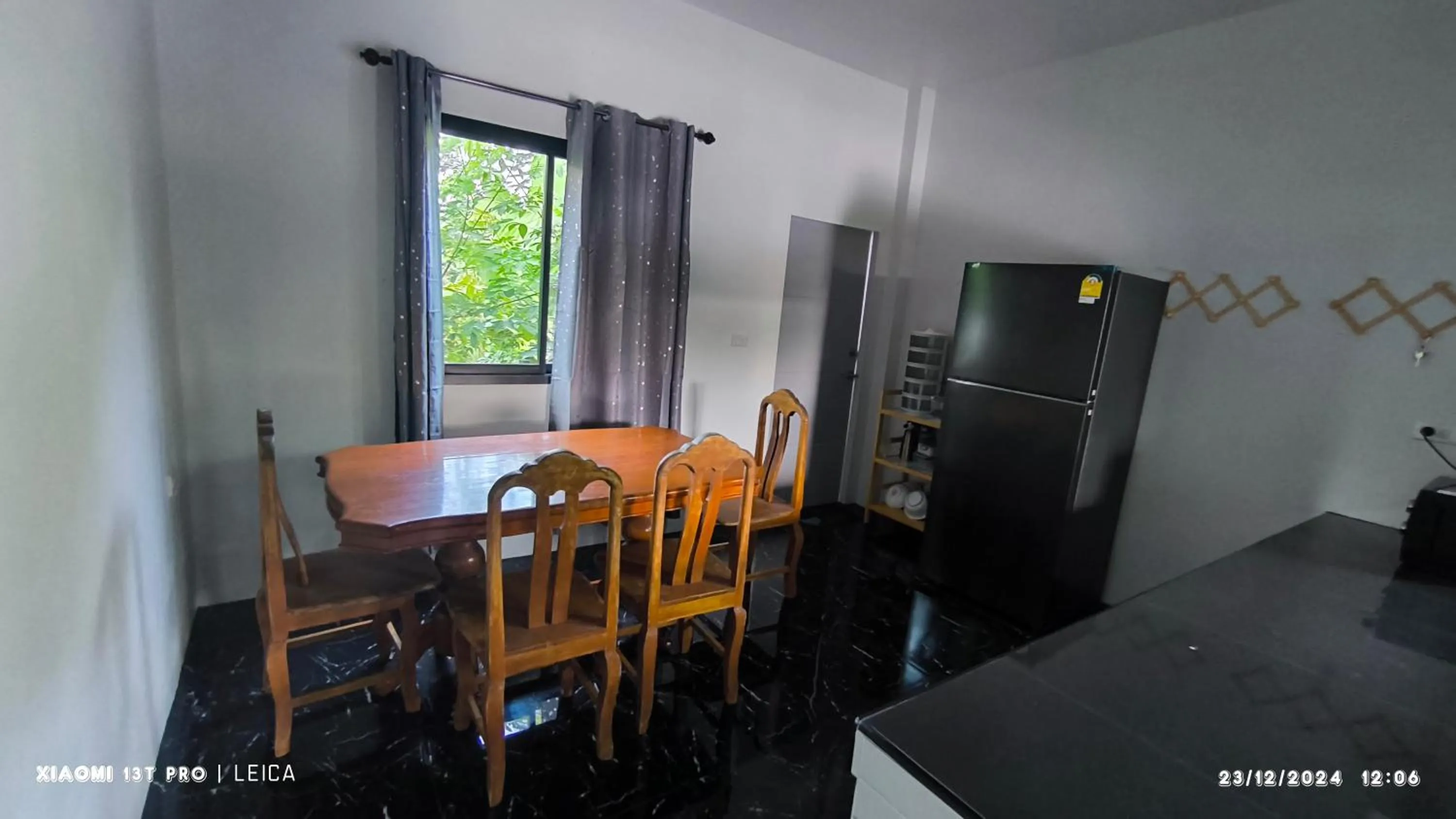 Kitchen or kitchenette in Rai Eingpu