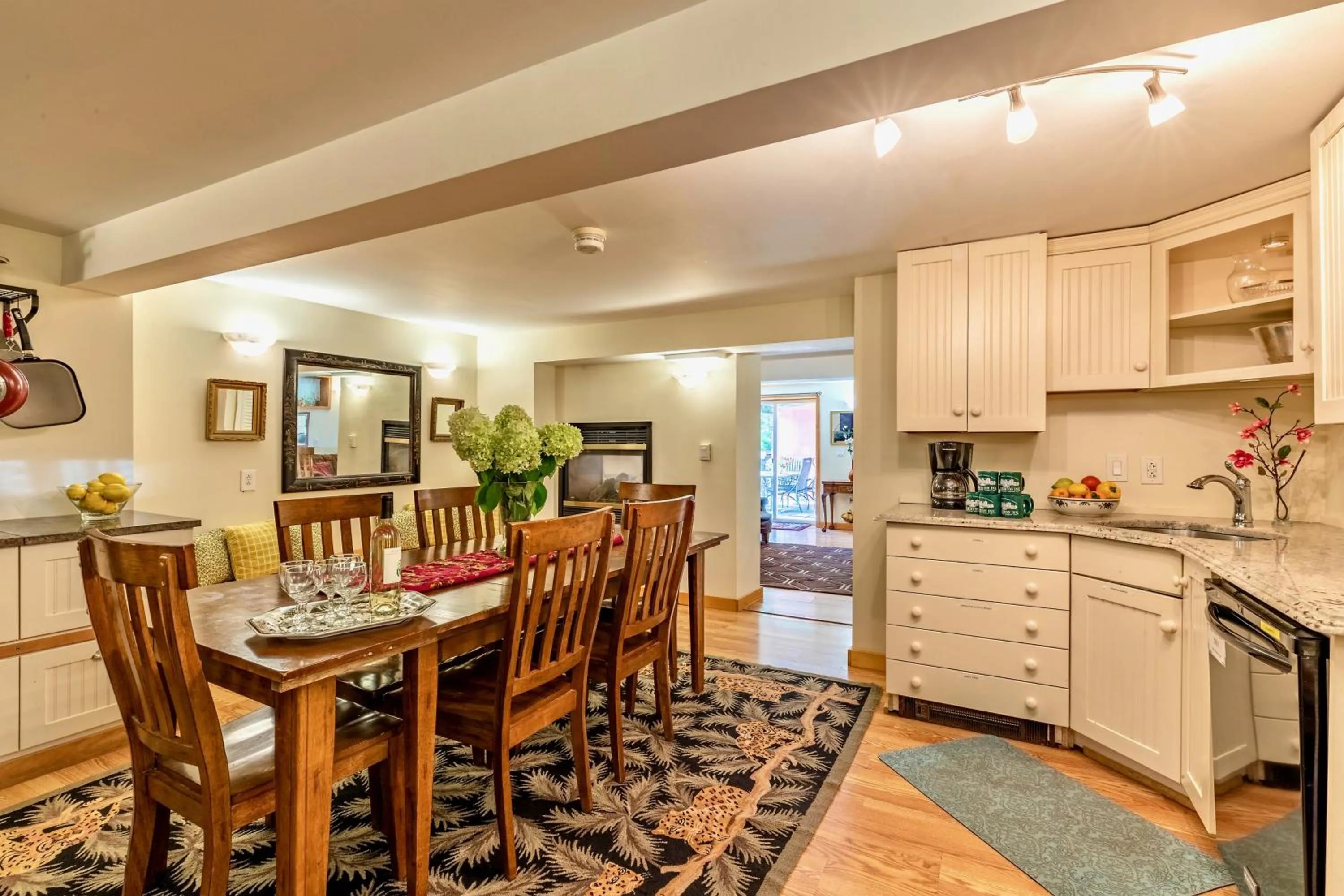 dishwasher in Wilburton Inn