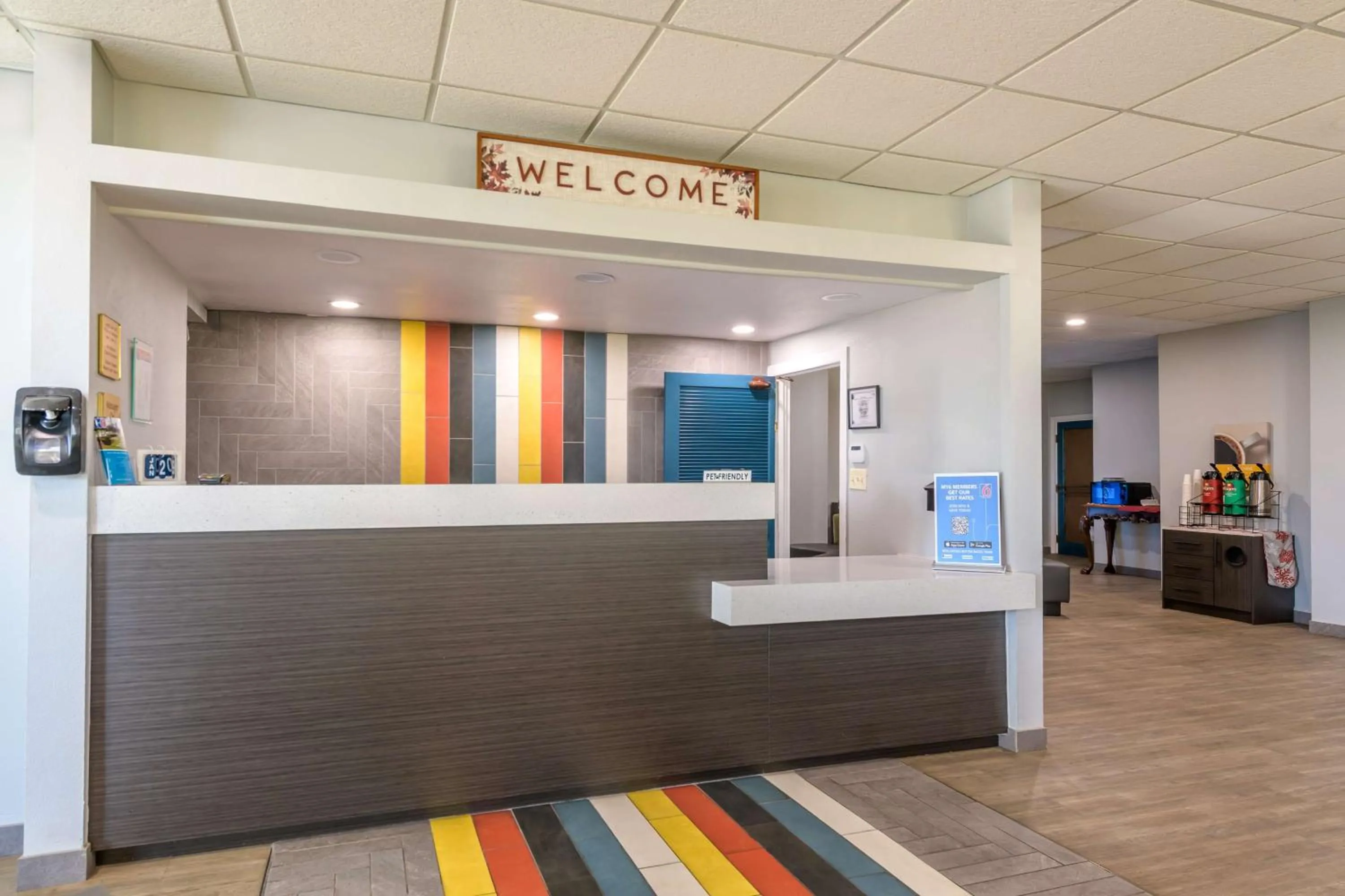 Lobby or reception in Motel 6-Spring Hill, FL - Weeki Wachee
