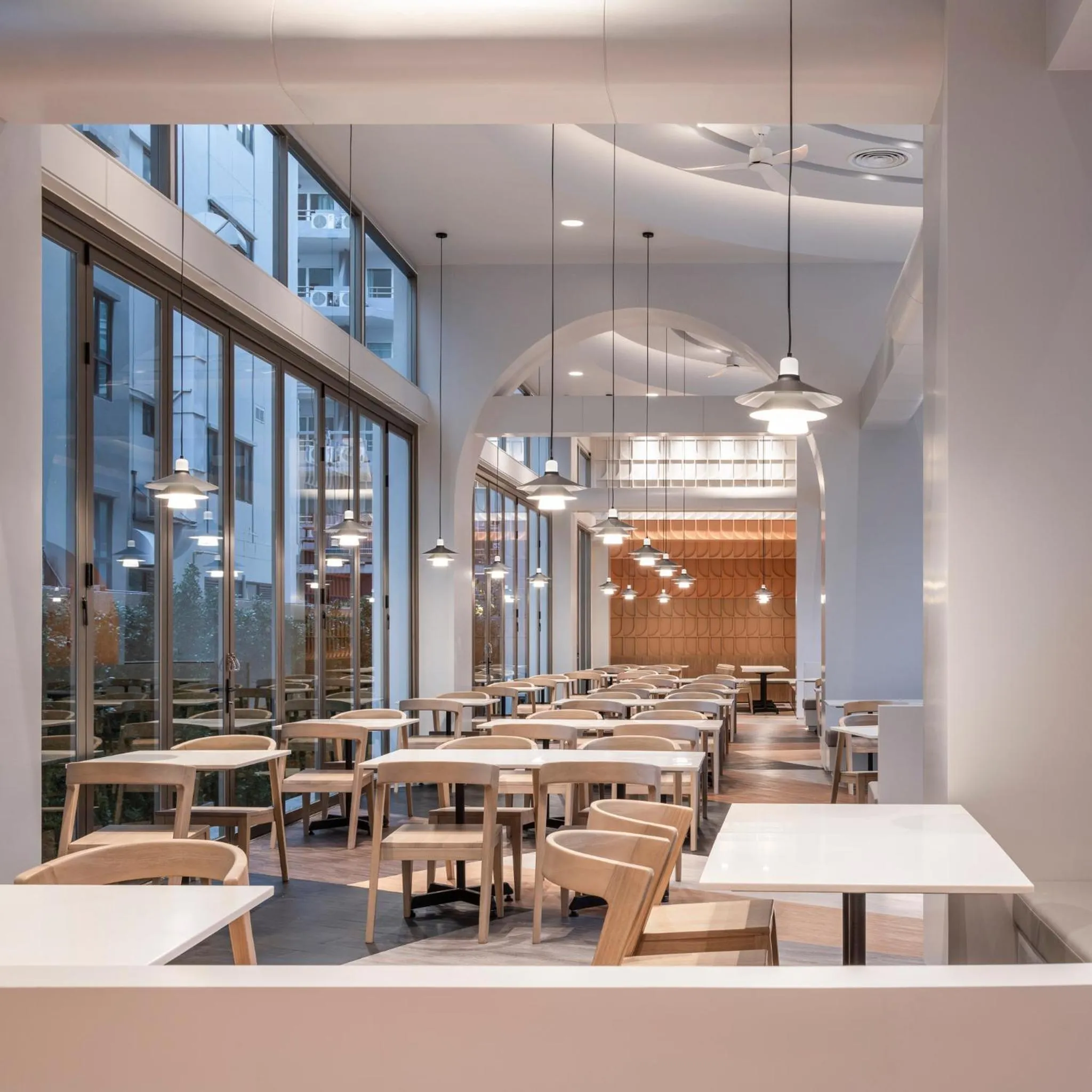 Restaurant/places to eat in Terra Nara