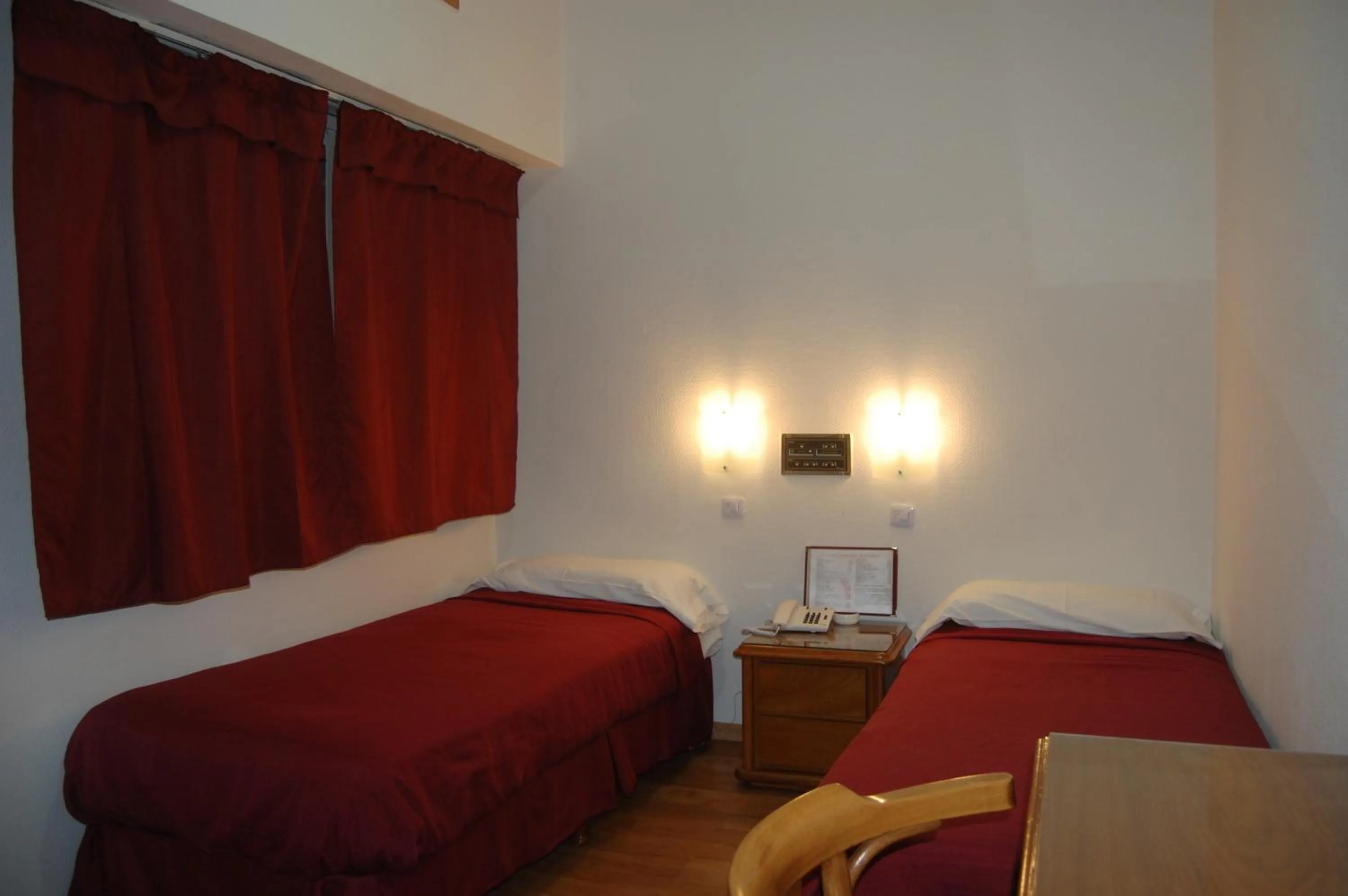 Bedroom, Bed in Gran Hotel Vedra