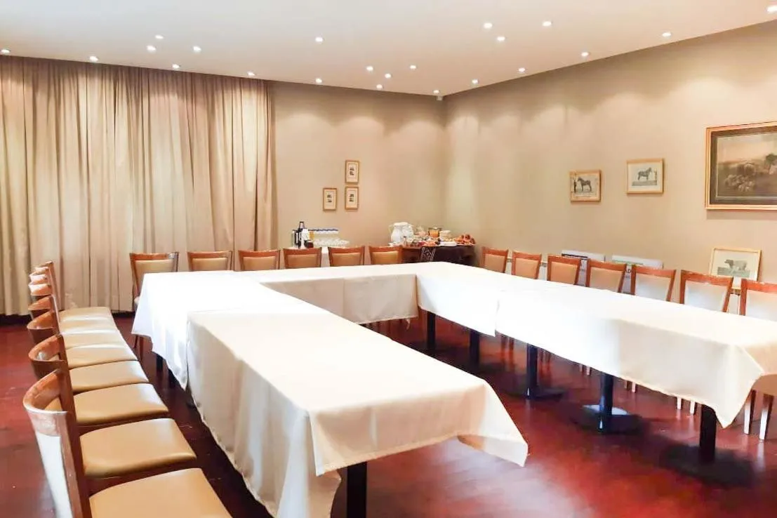 Meeting/conference room in Kau Yatún Hotel Boutique