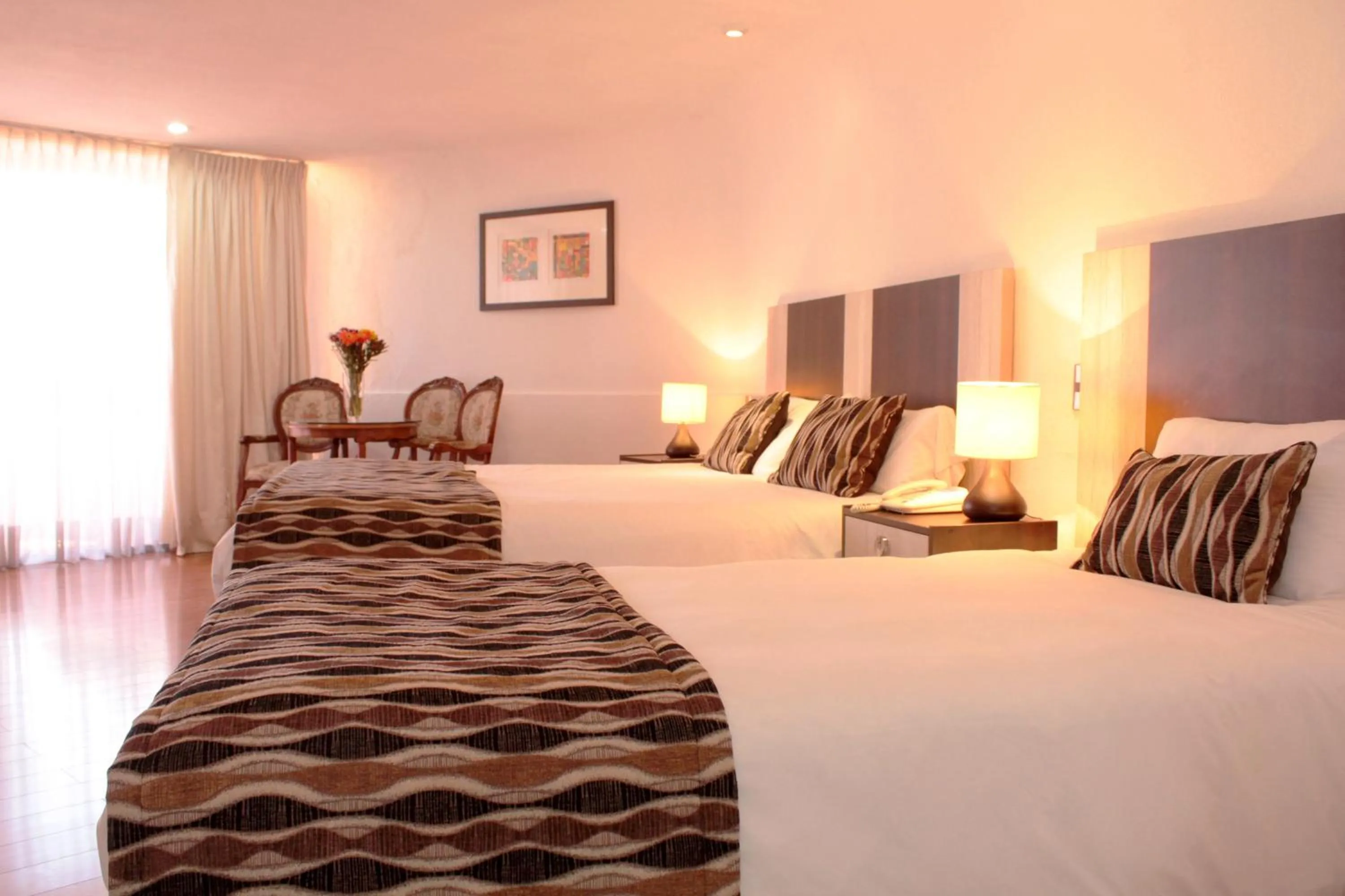 Photo of the whole room, Bed in Hotel Montecarlo Viña del Mar