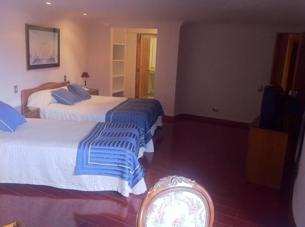 Photo of the whole room, Bed in Hotel Montecarlo Viña del Mar