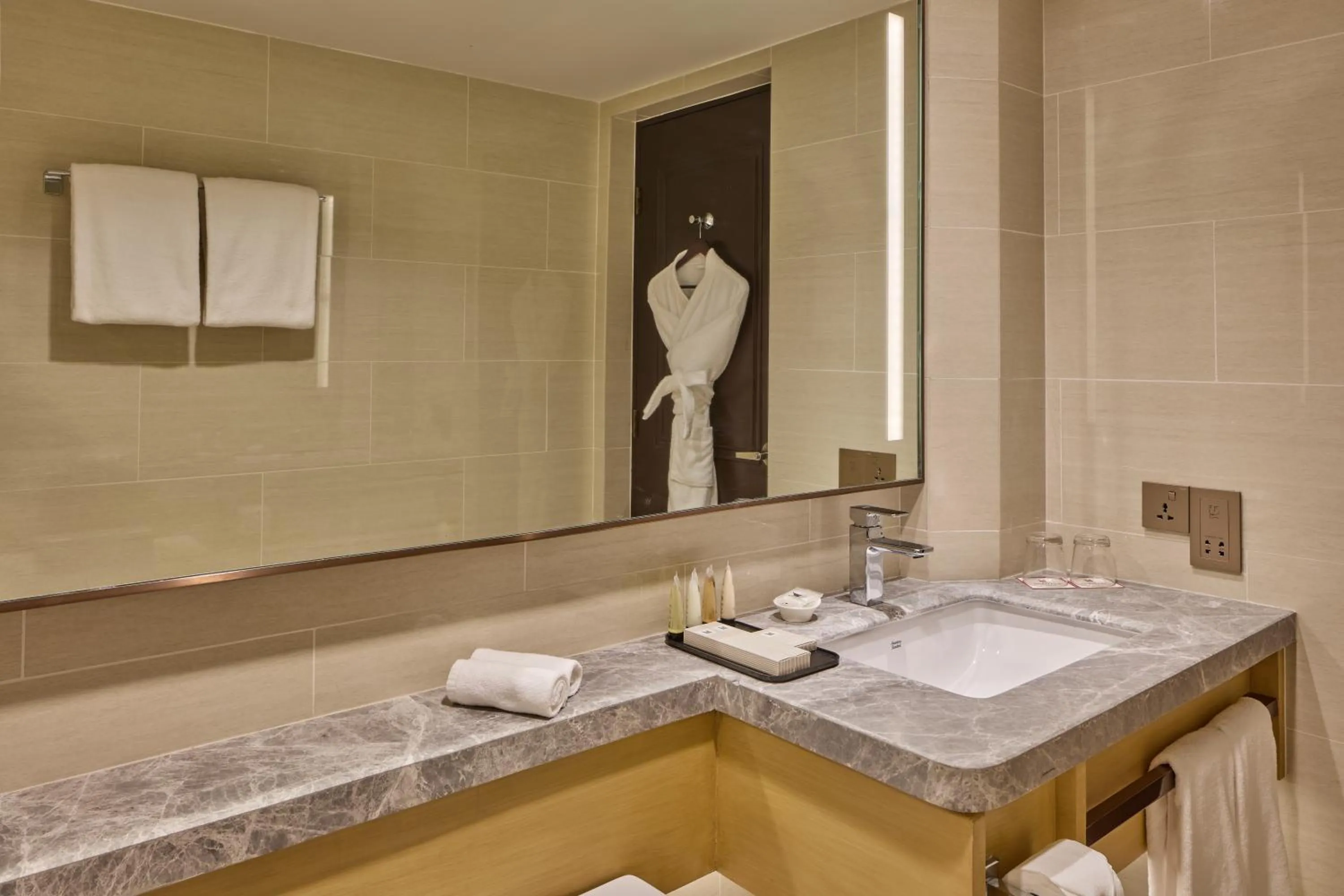 Guests in The Heritage Hotel Manila