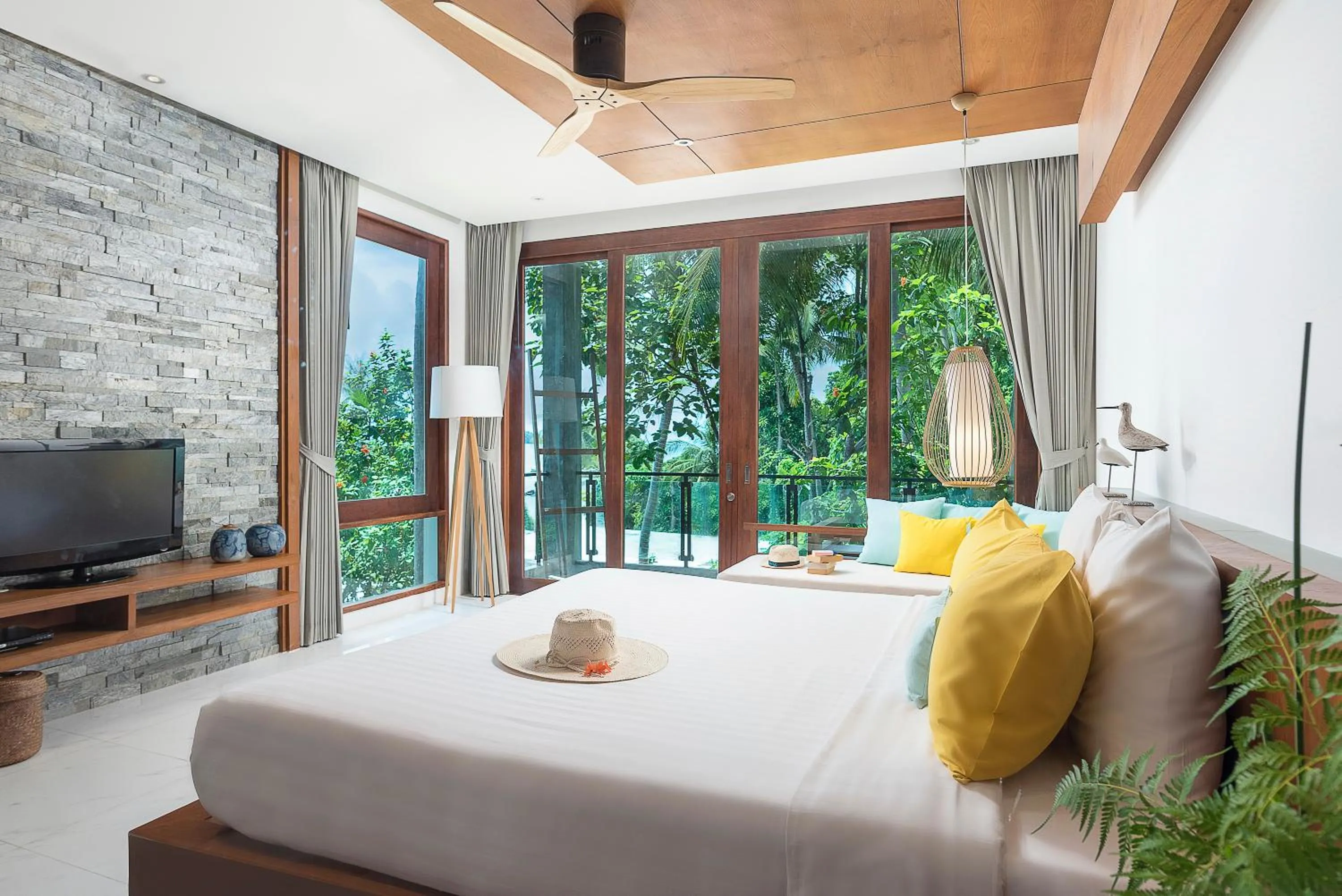 Bedroom, Bed in Idyllic Concept Resort