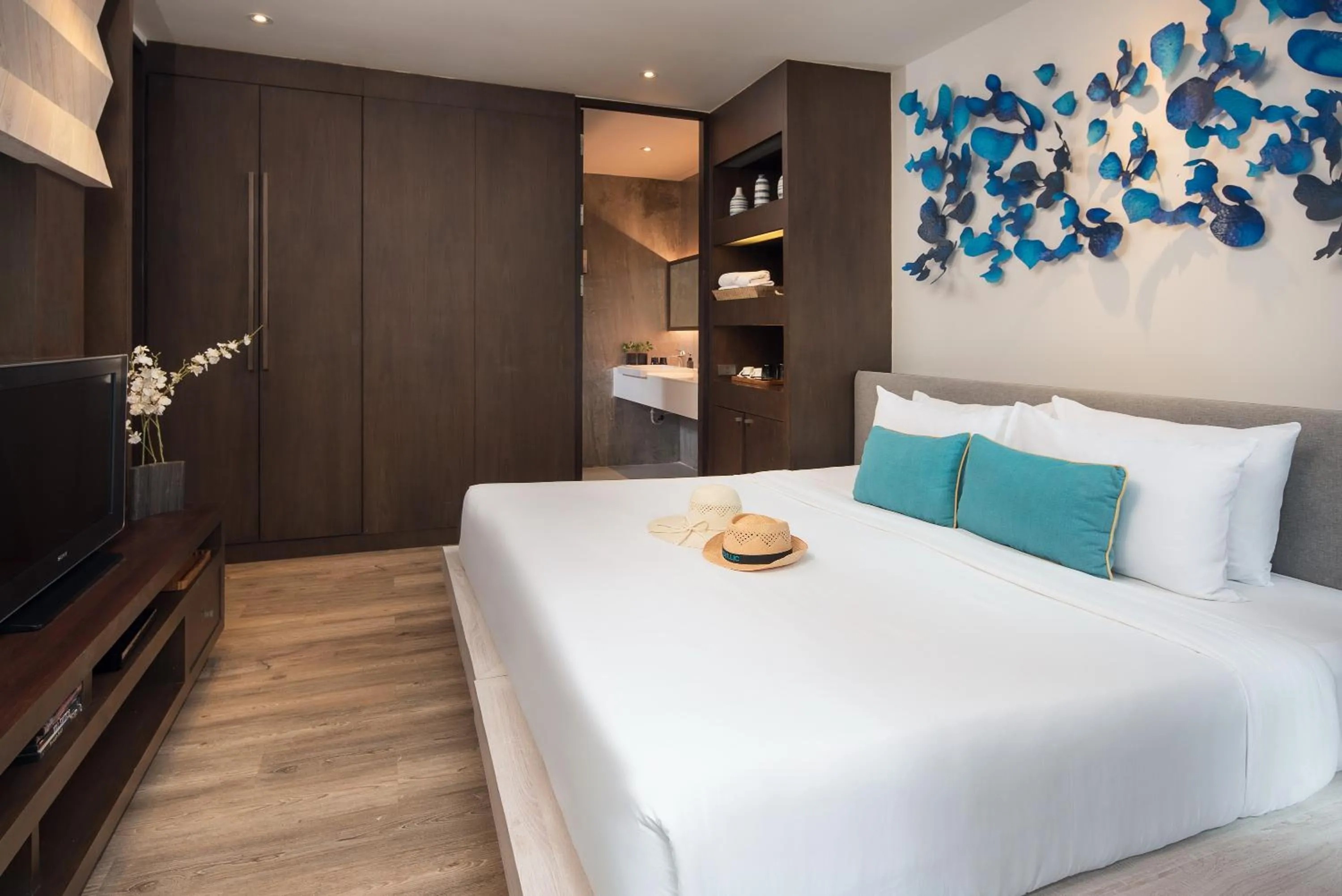 Bedroom, Bed in Idyllic Concept Resort