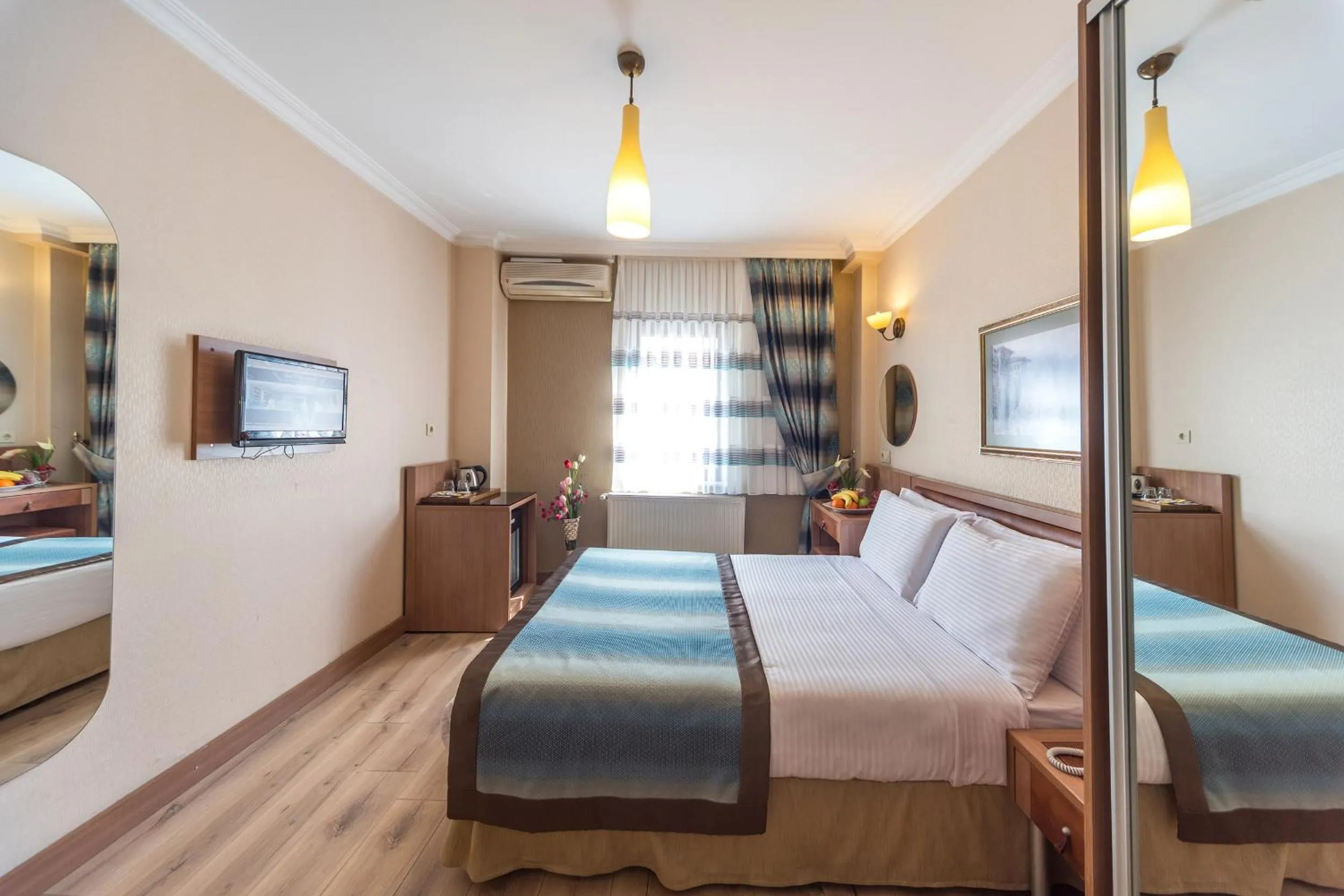 Bed in Senabil Hotel Old City & Spa