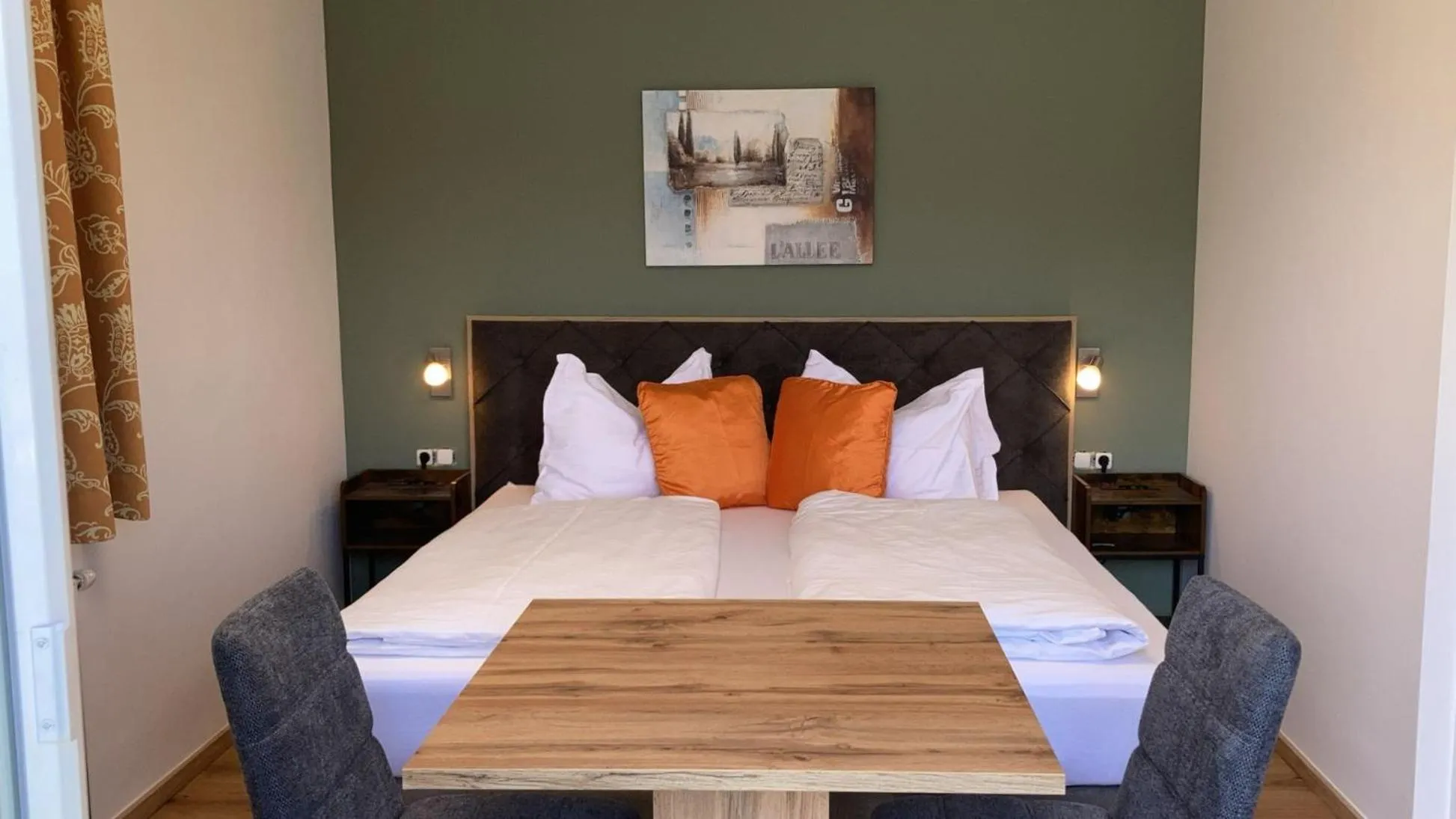 Photo of the whole room, Bed in Hotel Seerose Wolfgangsee