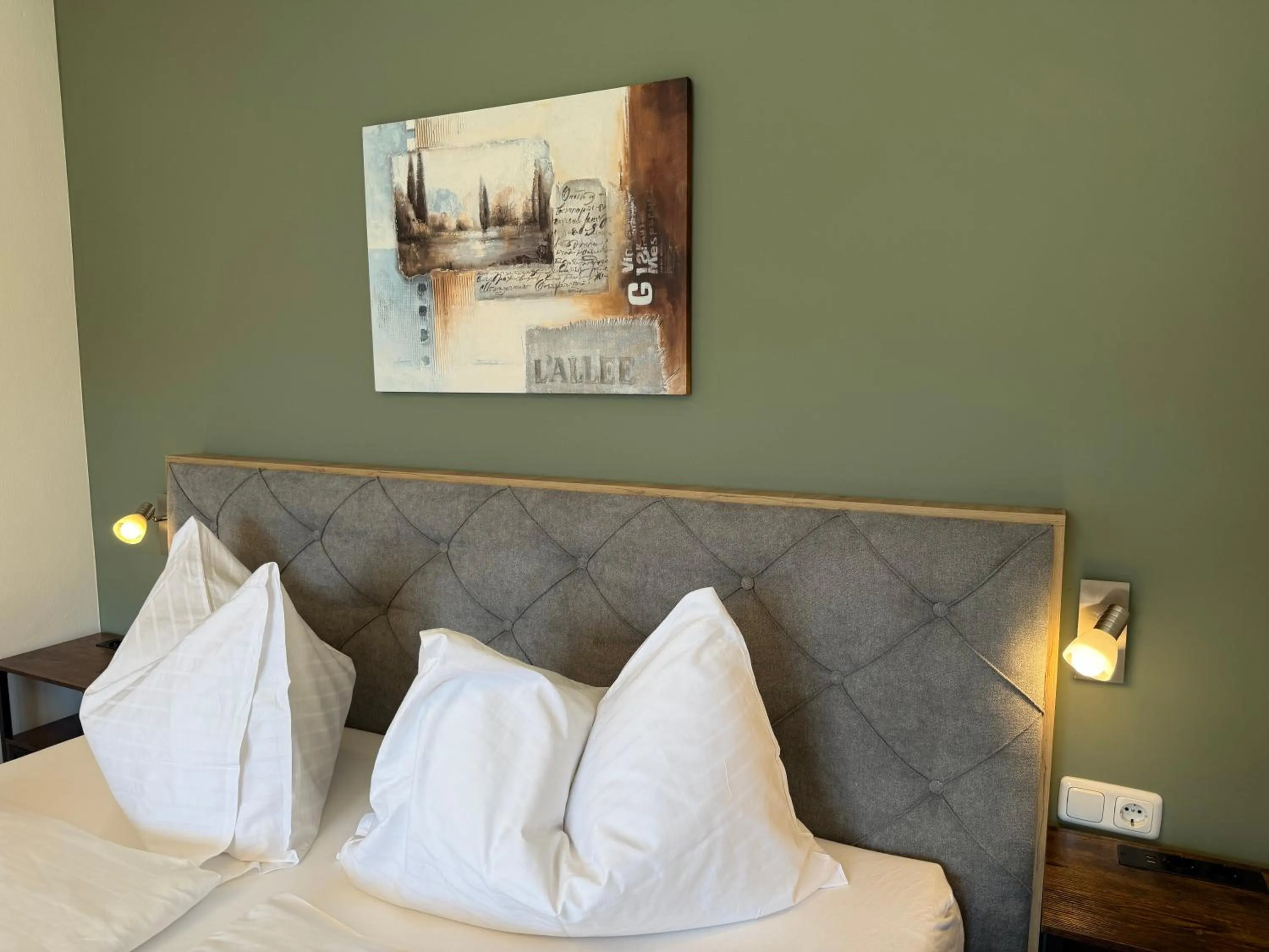 Bed in Hotel Seerose Wolfgangsee