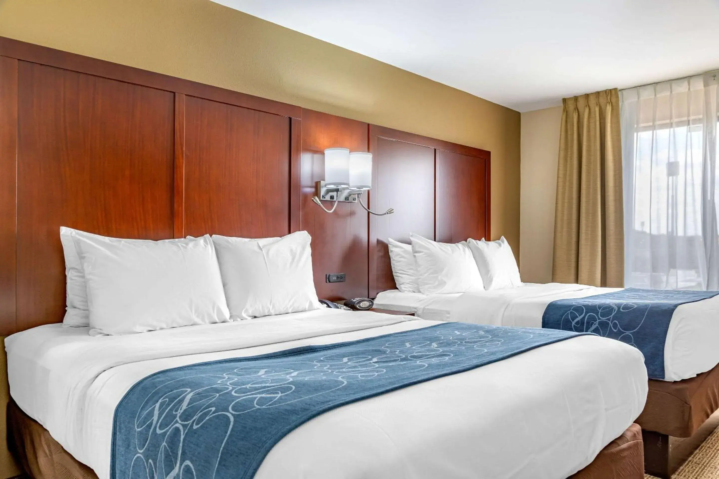 Double Suite - Non Smoking in Comfort Suites Savannah Gateway I-95 Double Suite - Non Smoking in Comfort Suites Savannah Gateway I-95