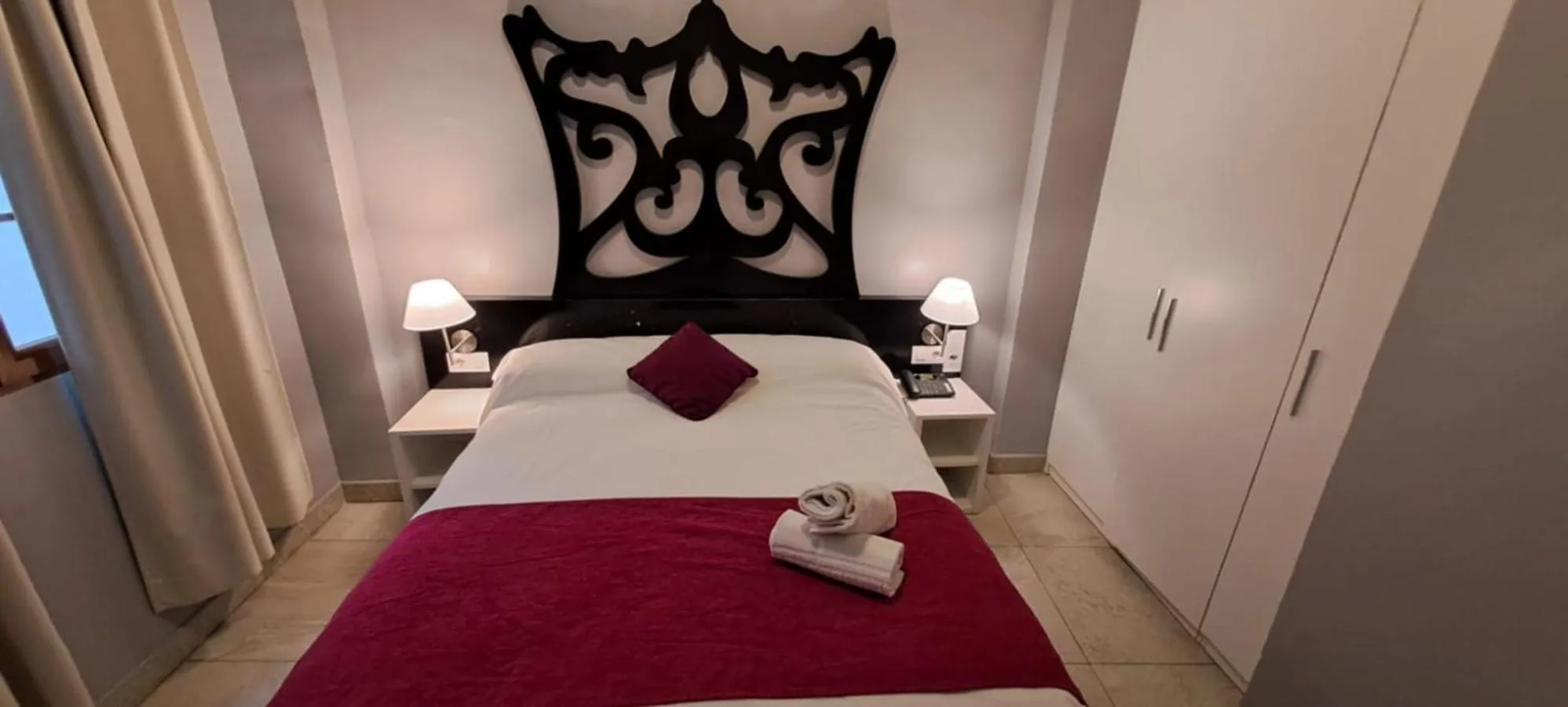 Bed in Nest Style Granada