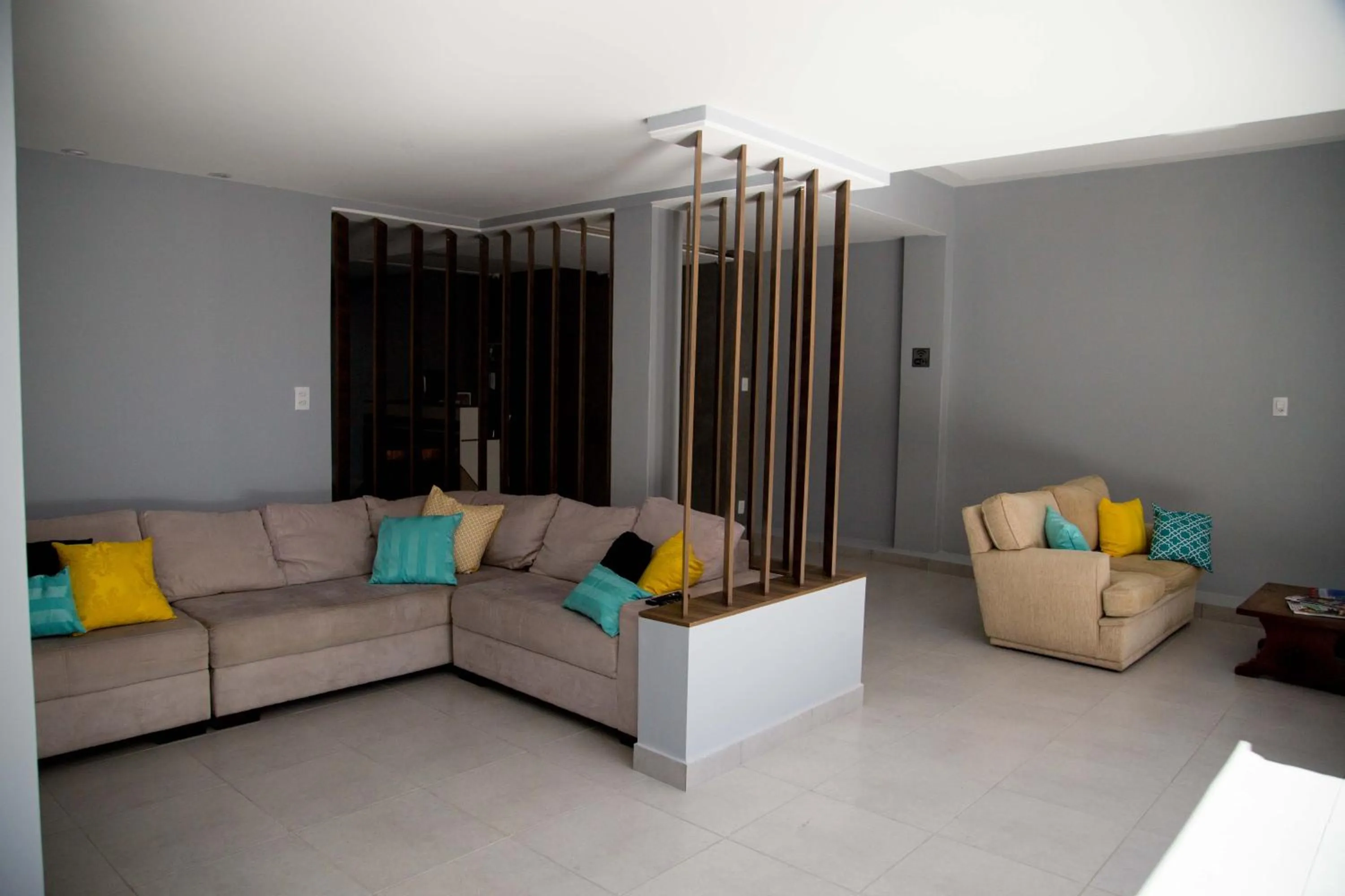 Communal lounge/ TV room in REF House Barra Da Tijuca