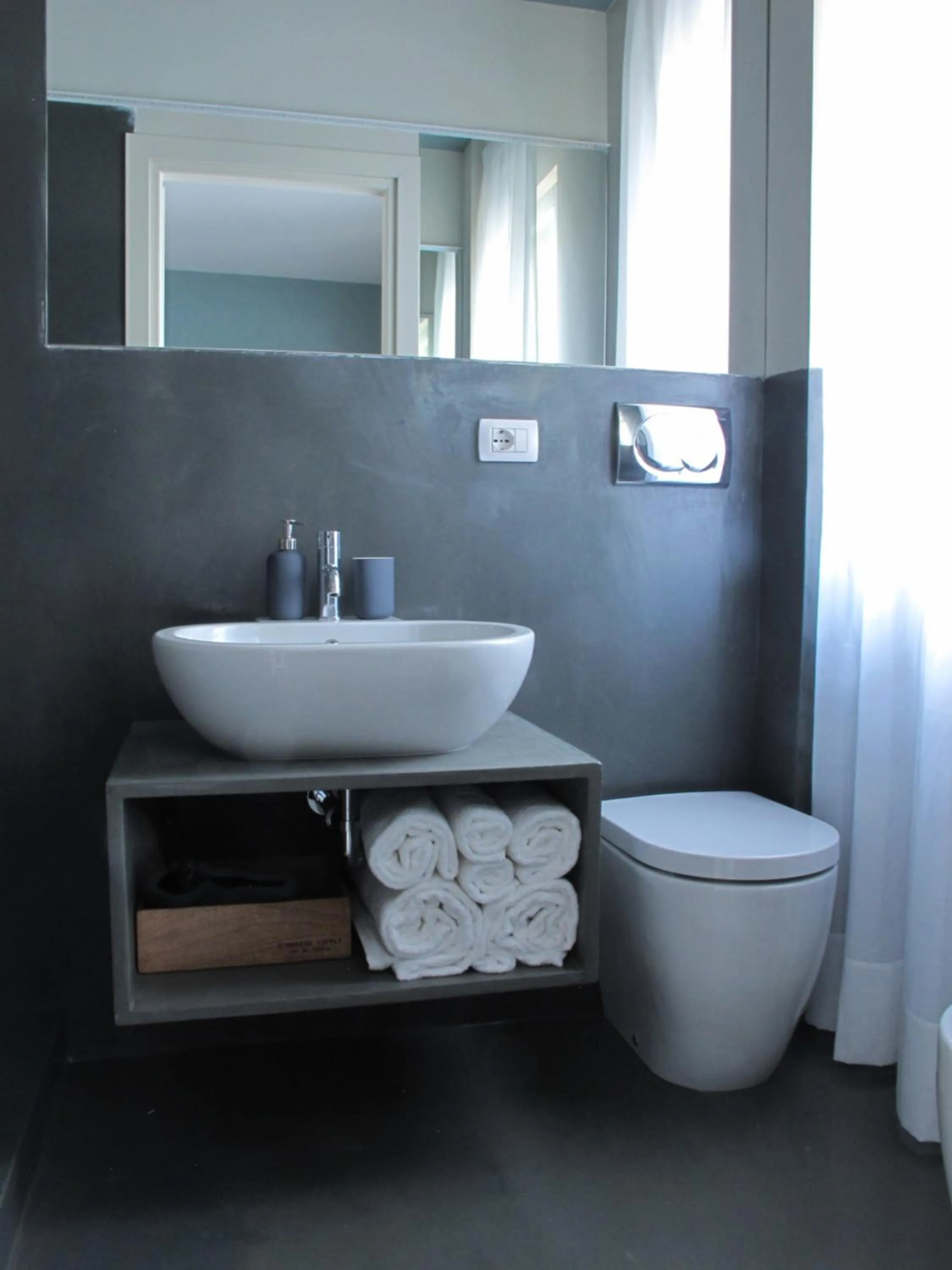 Bathroom in Avolio Tailored Rooms
