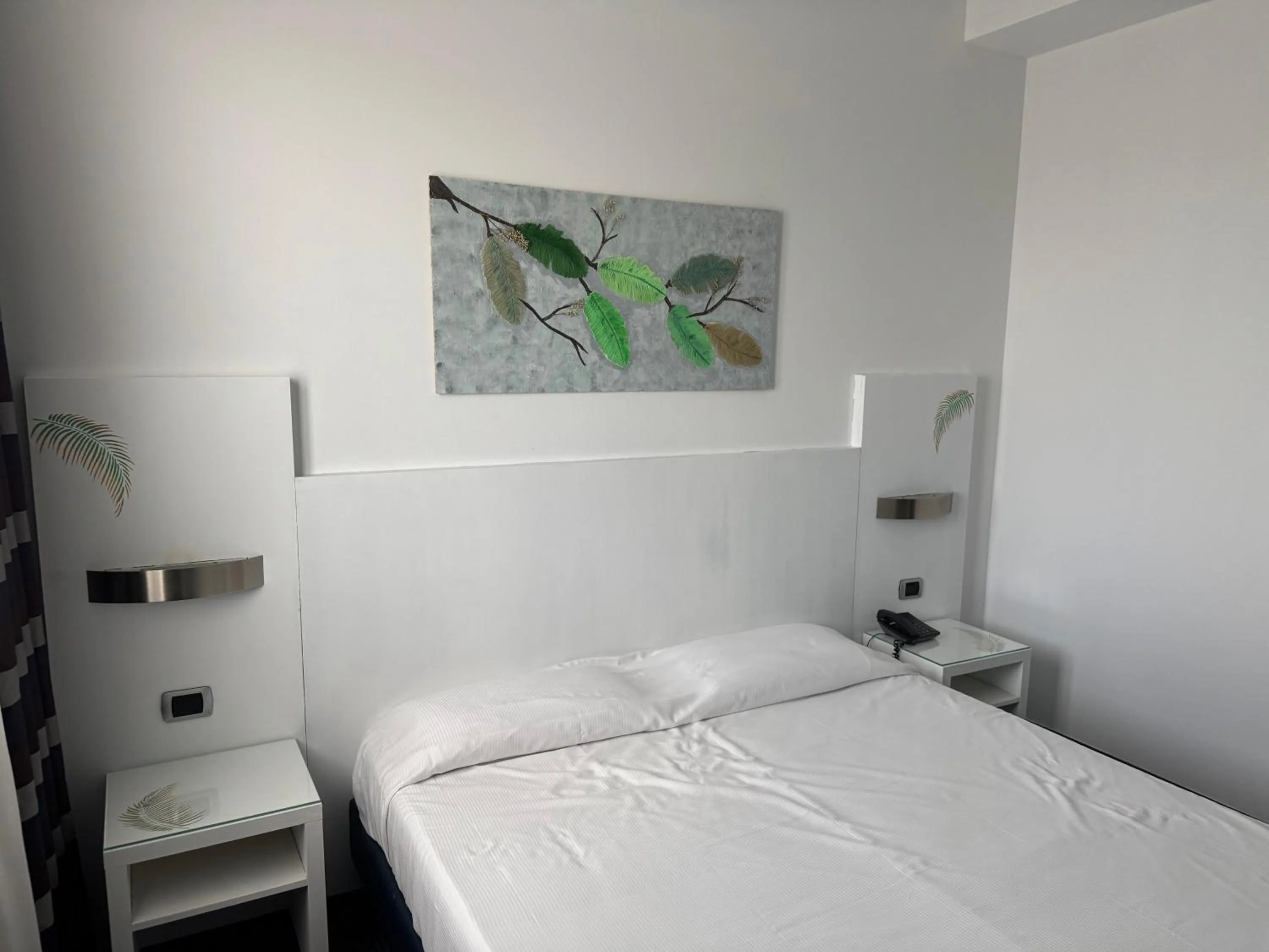 Bed in Hotel Sporting Cologno