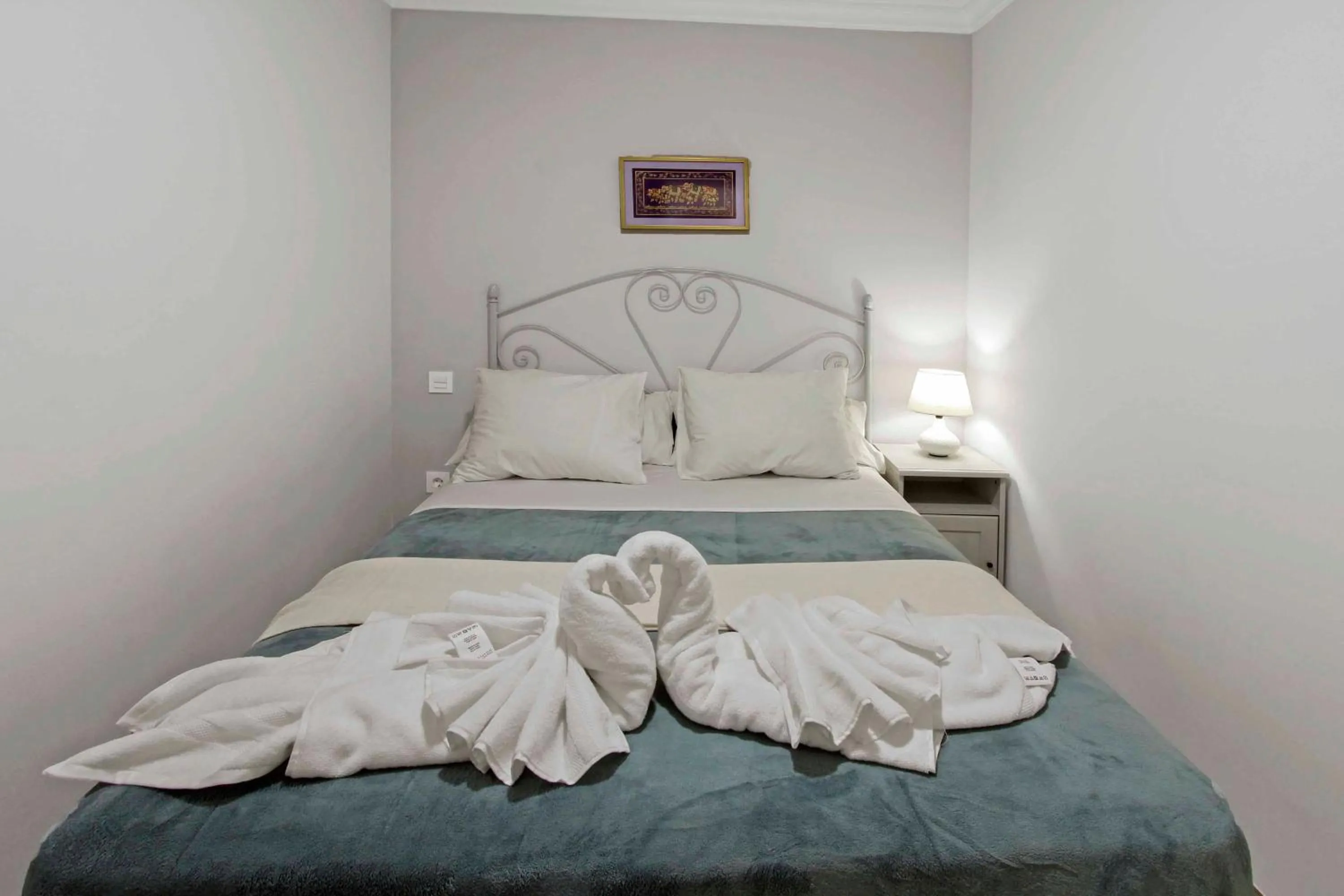 Bedroom, Bed in Charming Central Apt in Marbella