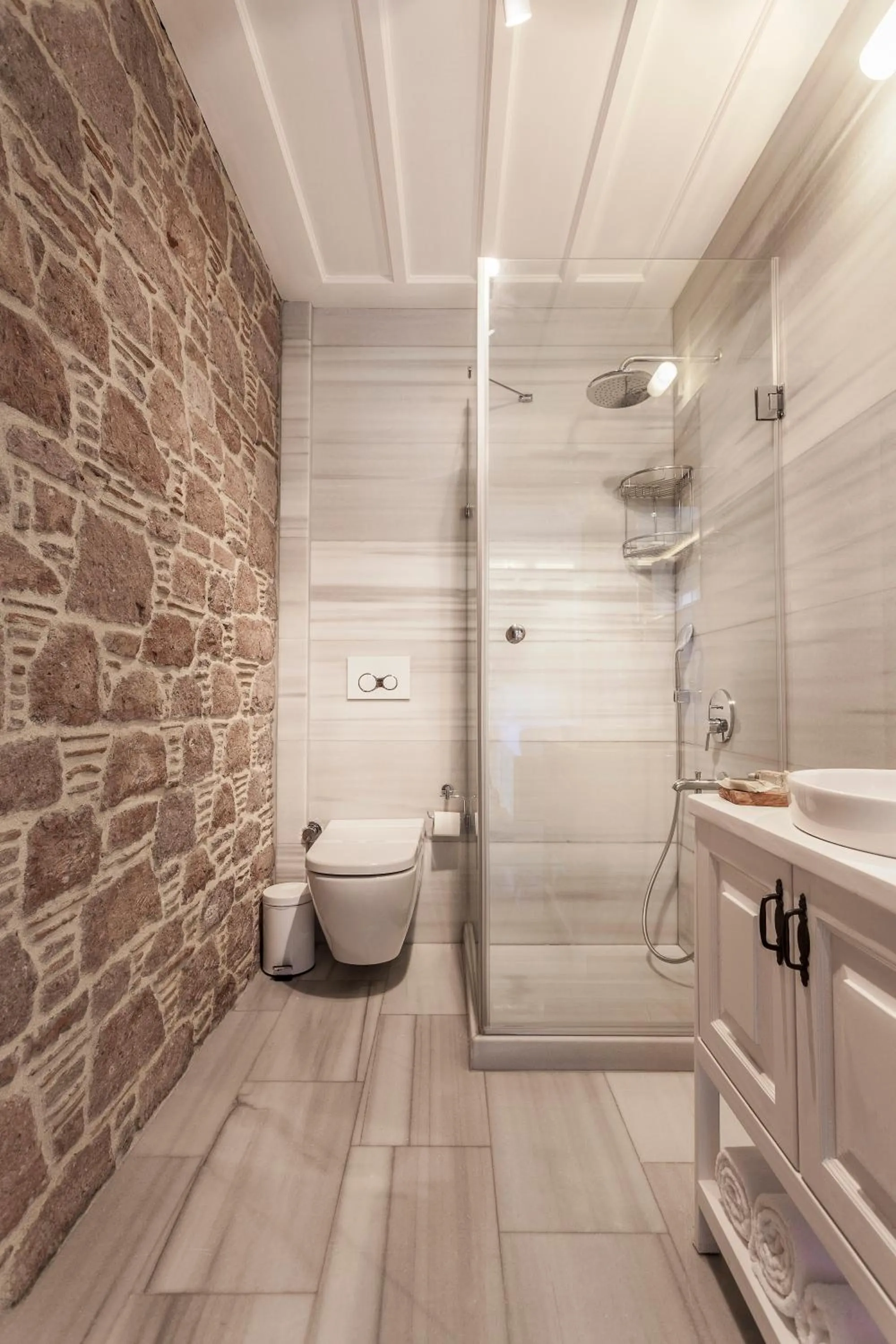 Cunda Pur Beyaz Hotel