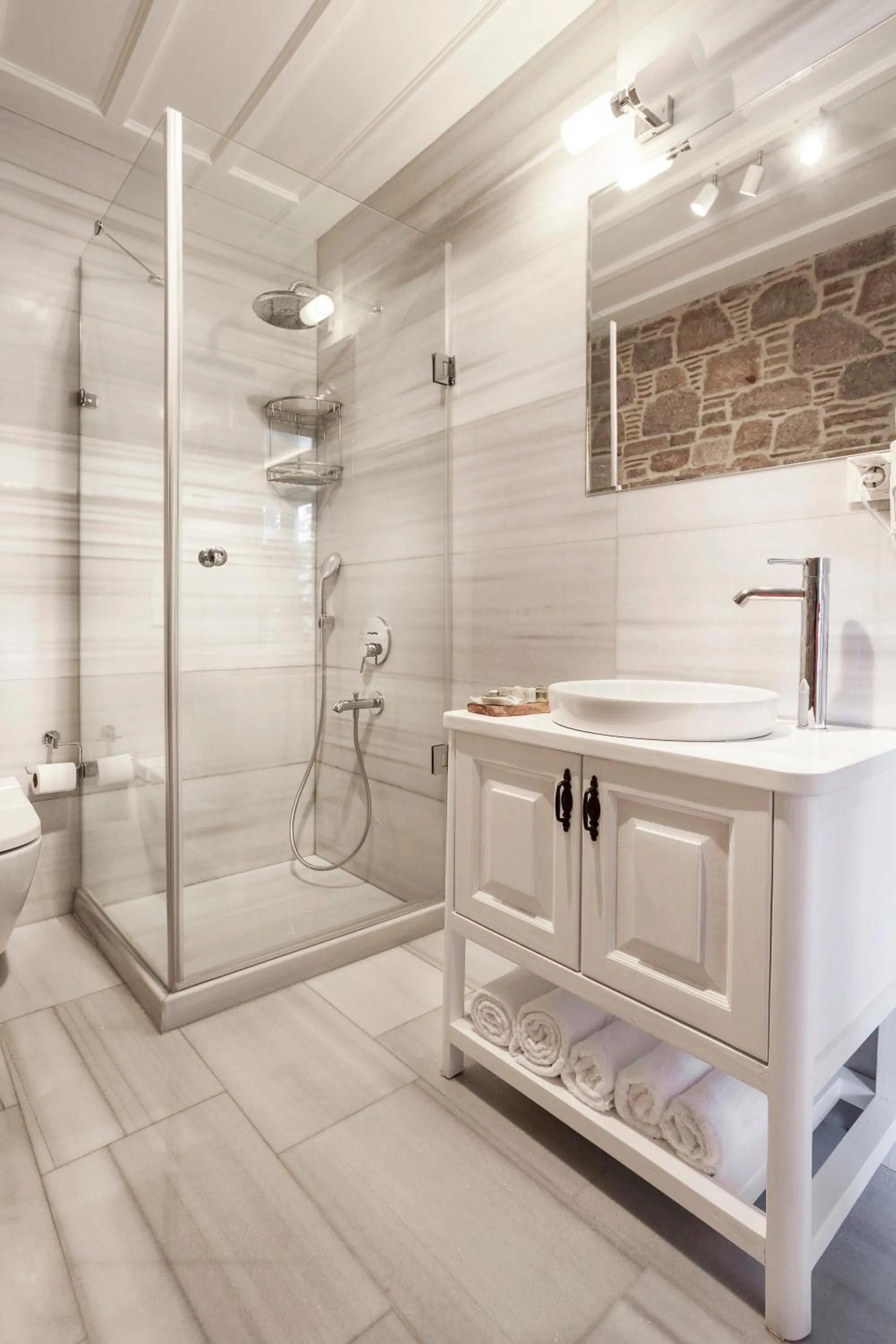 Cunda Pur Beyaz Hotel