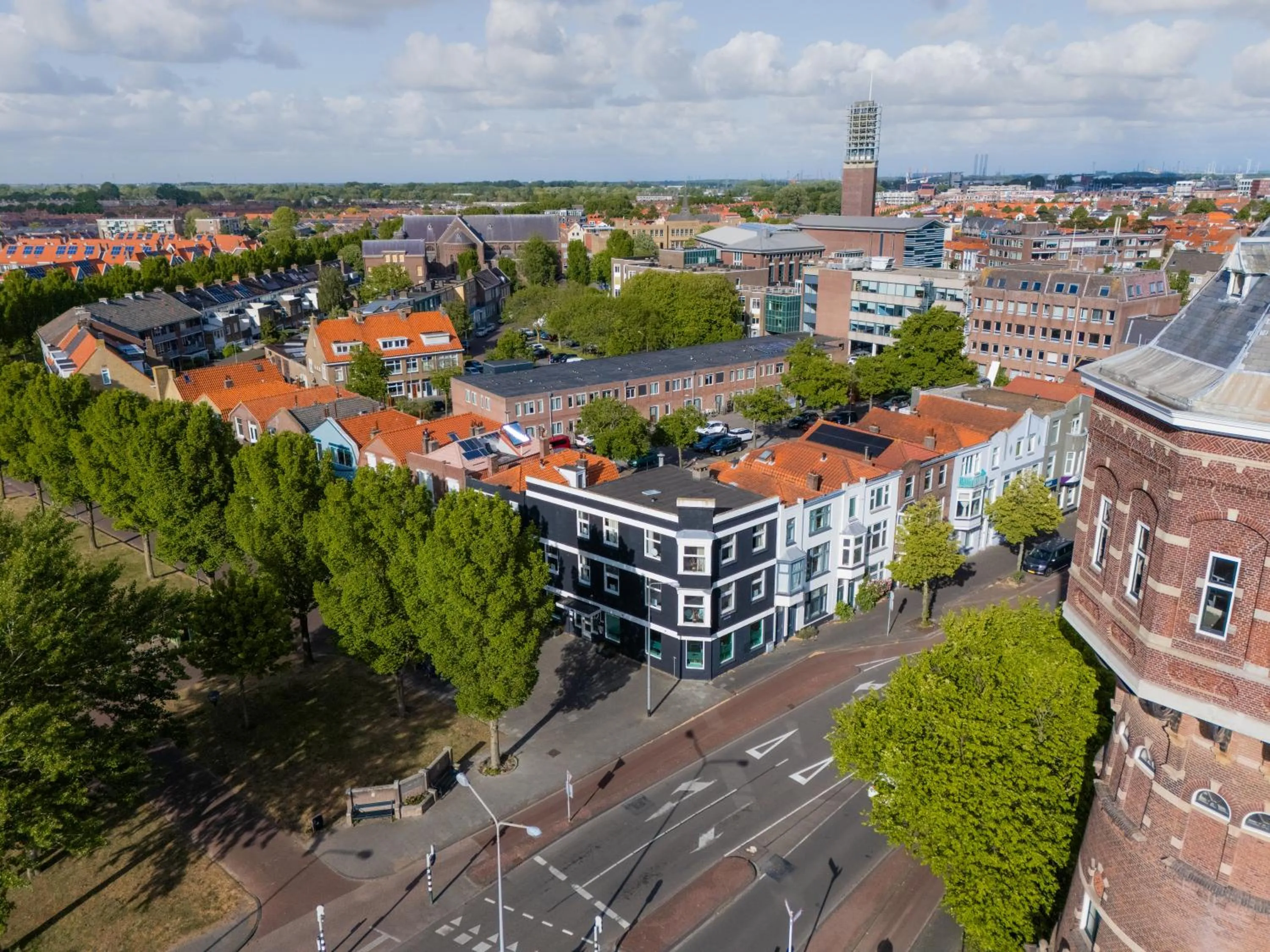 Property building in Stad & Strandhotel Elisabeth