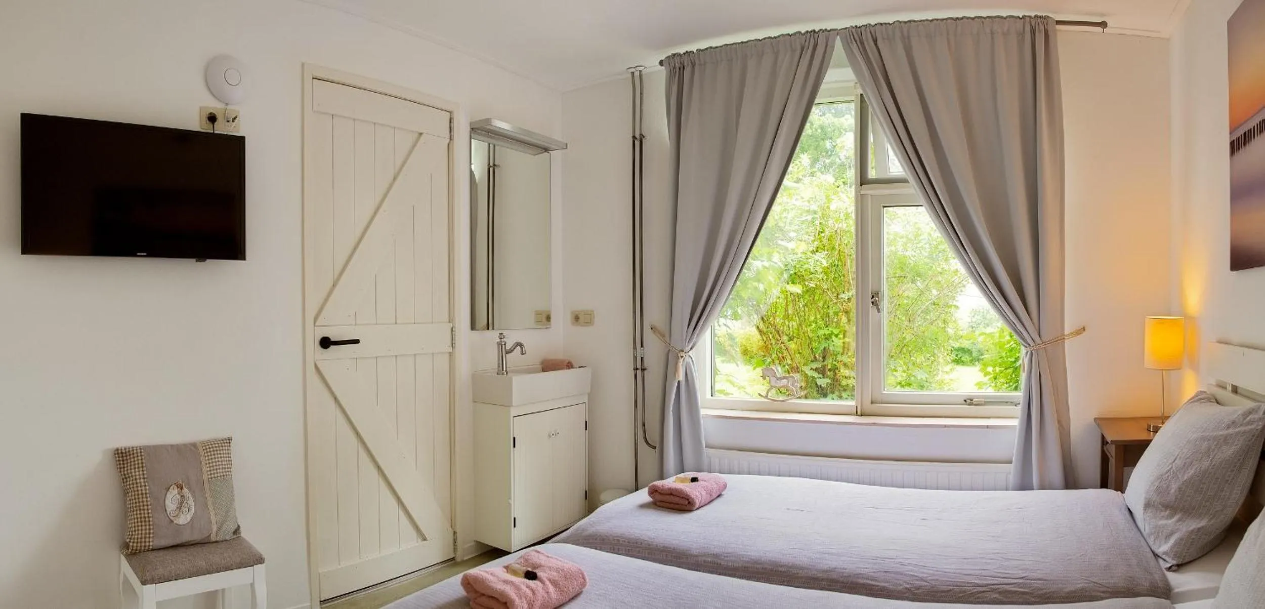 Shower, Bed in Het Zoete Pèèrd