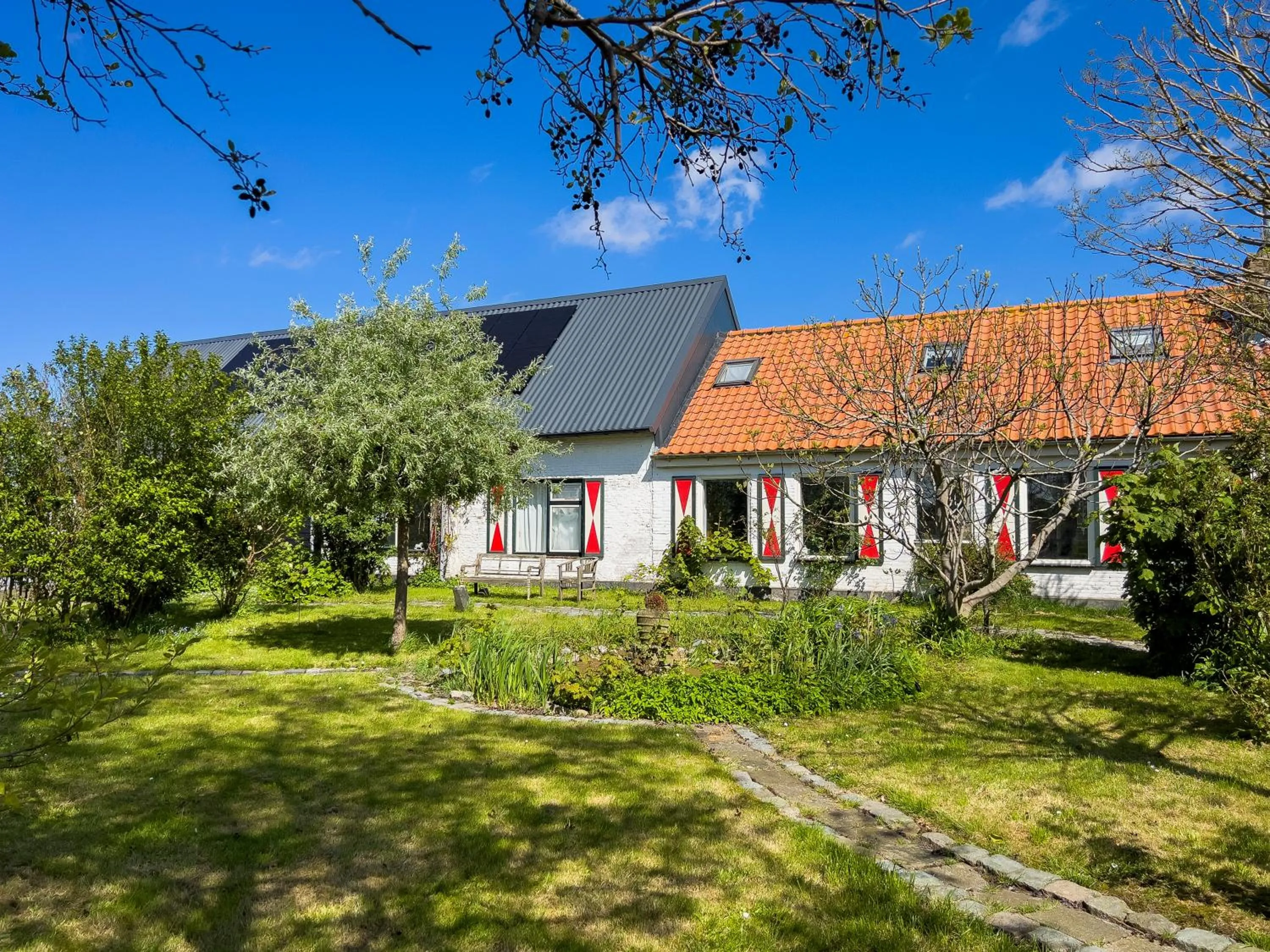 Property building in Het Zoete Pèèrd