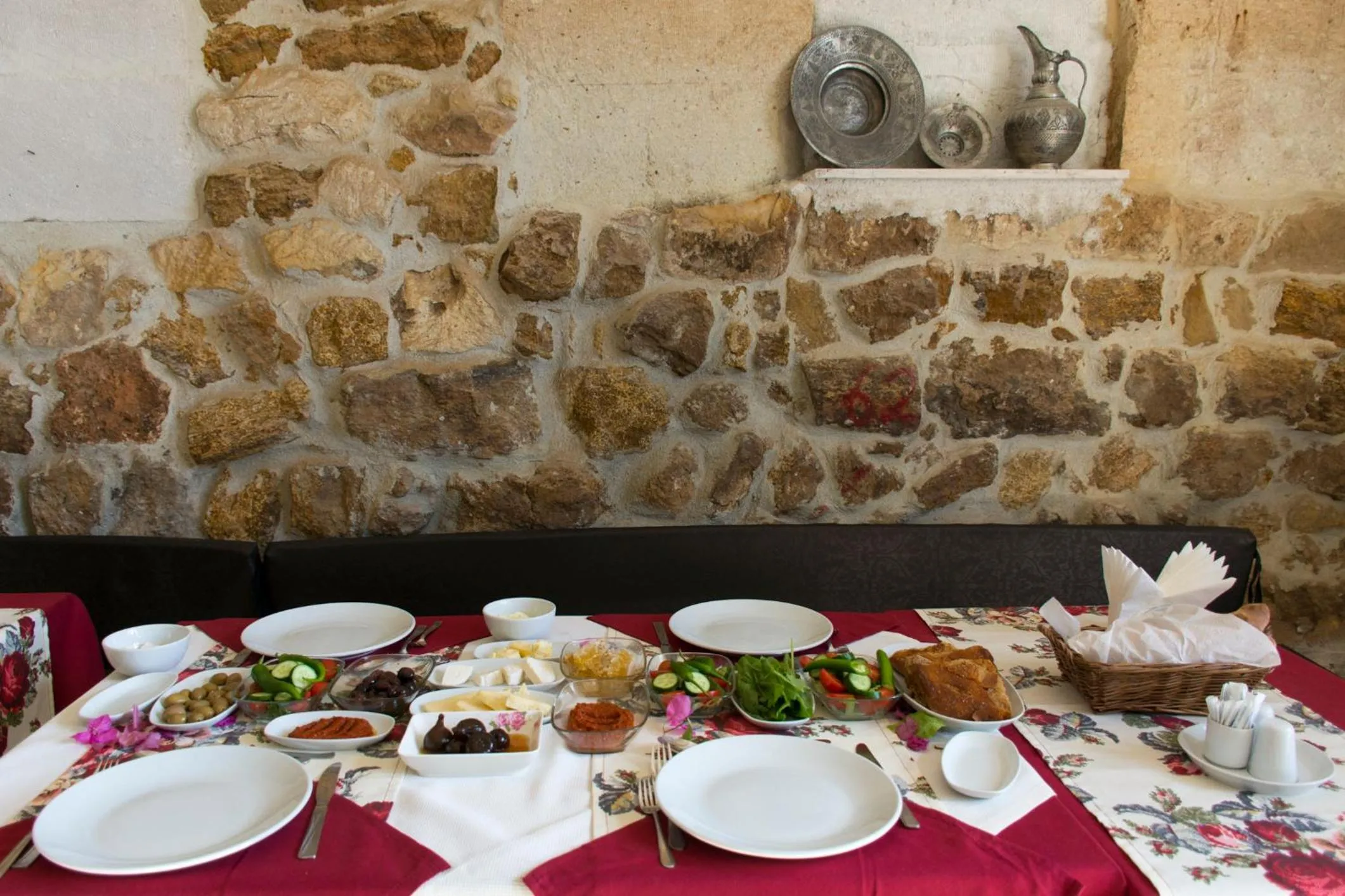 Breakfast in Yoruk Stone House