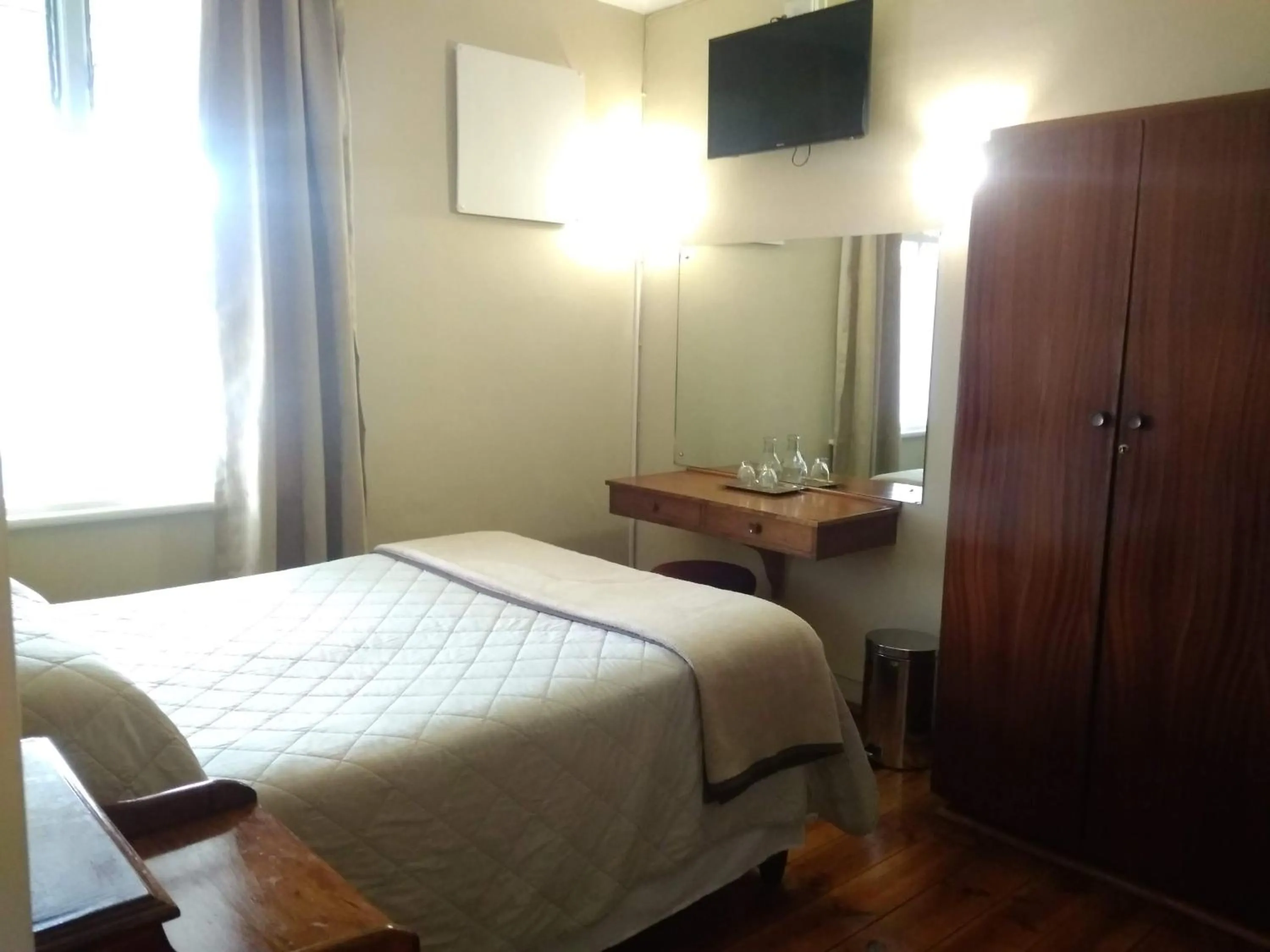 Bed in Park Hotel Bethlehem