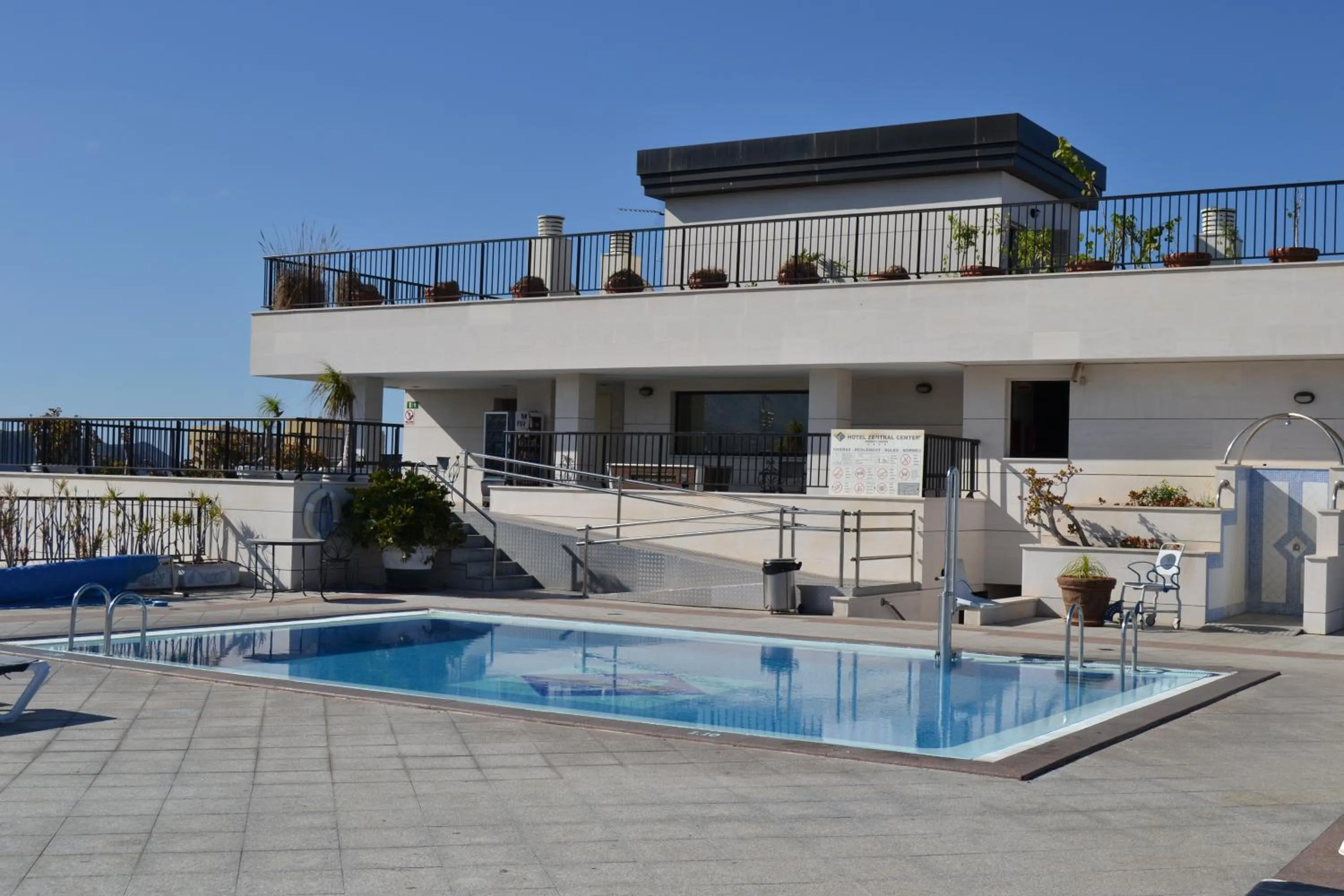 Swimming pool in Hotel Zentral Center - Adults only