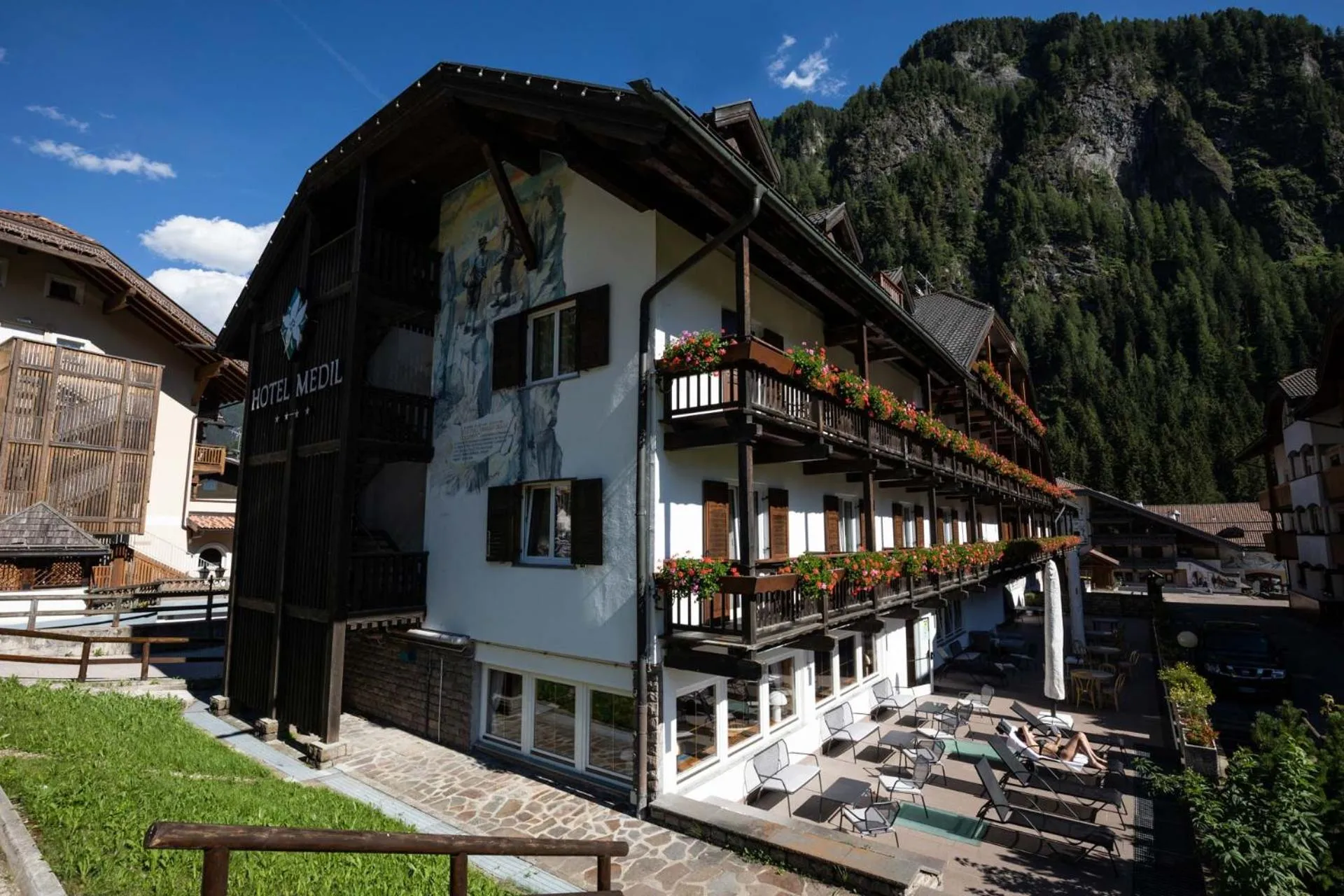 Hotel Medil