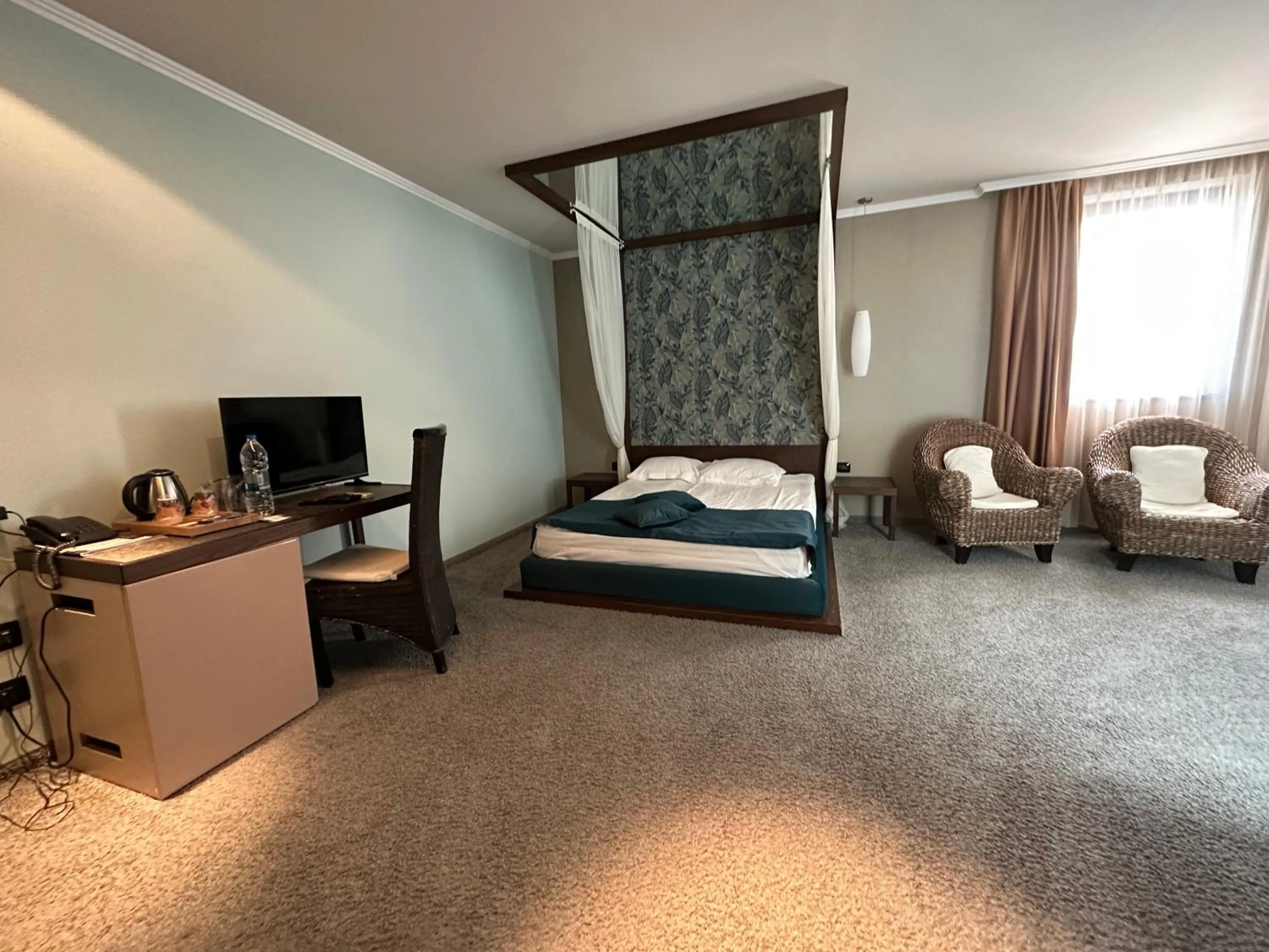 Photo of the whole room, Bed in Regina Maria Spa Design Hotel