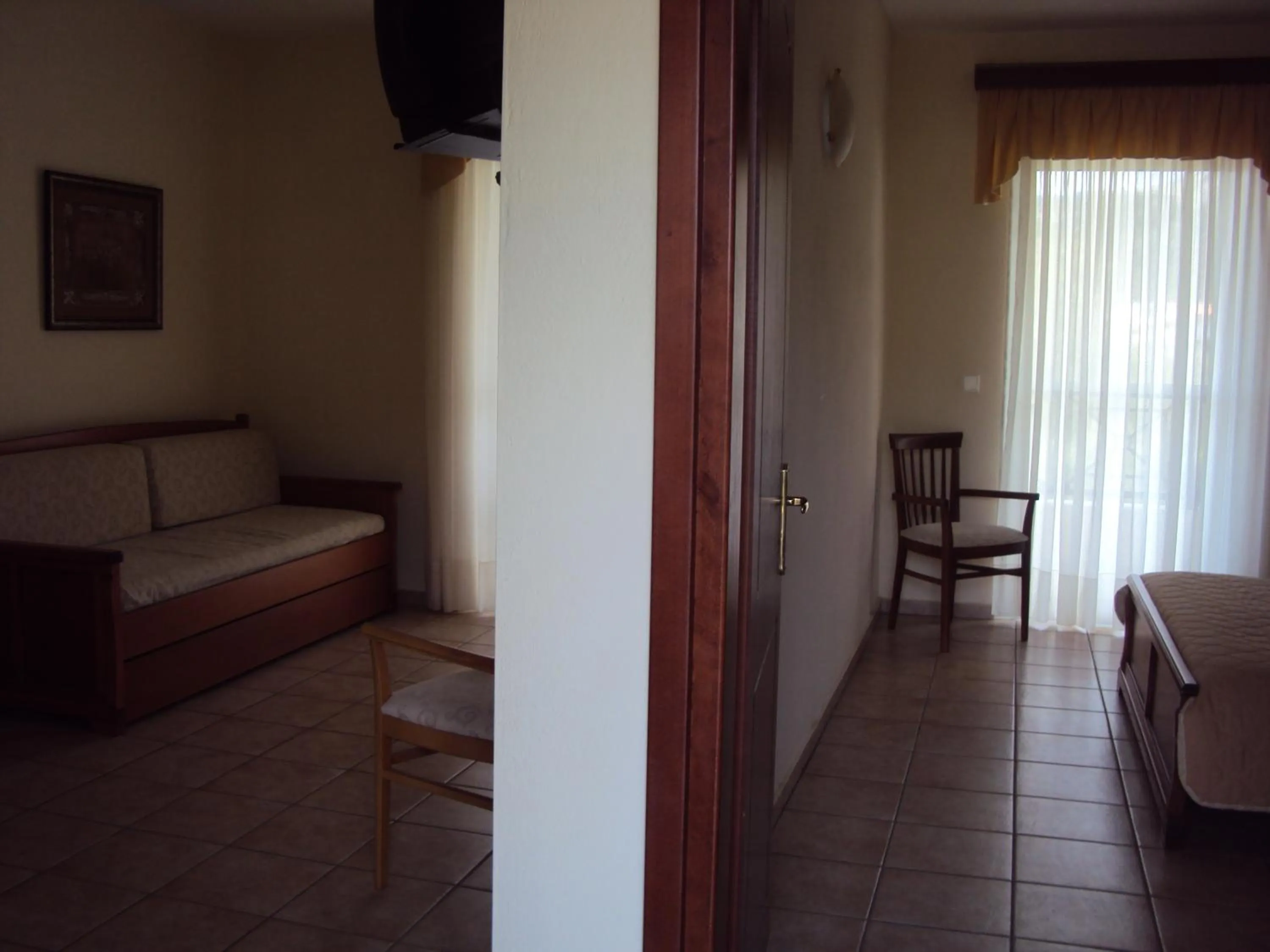 Photo of the whole room, Bed in Amalia