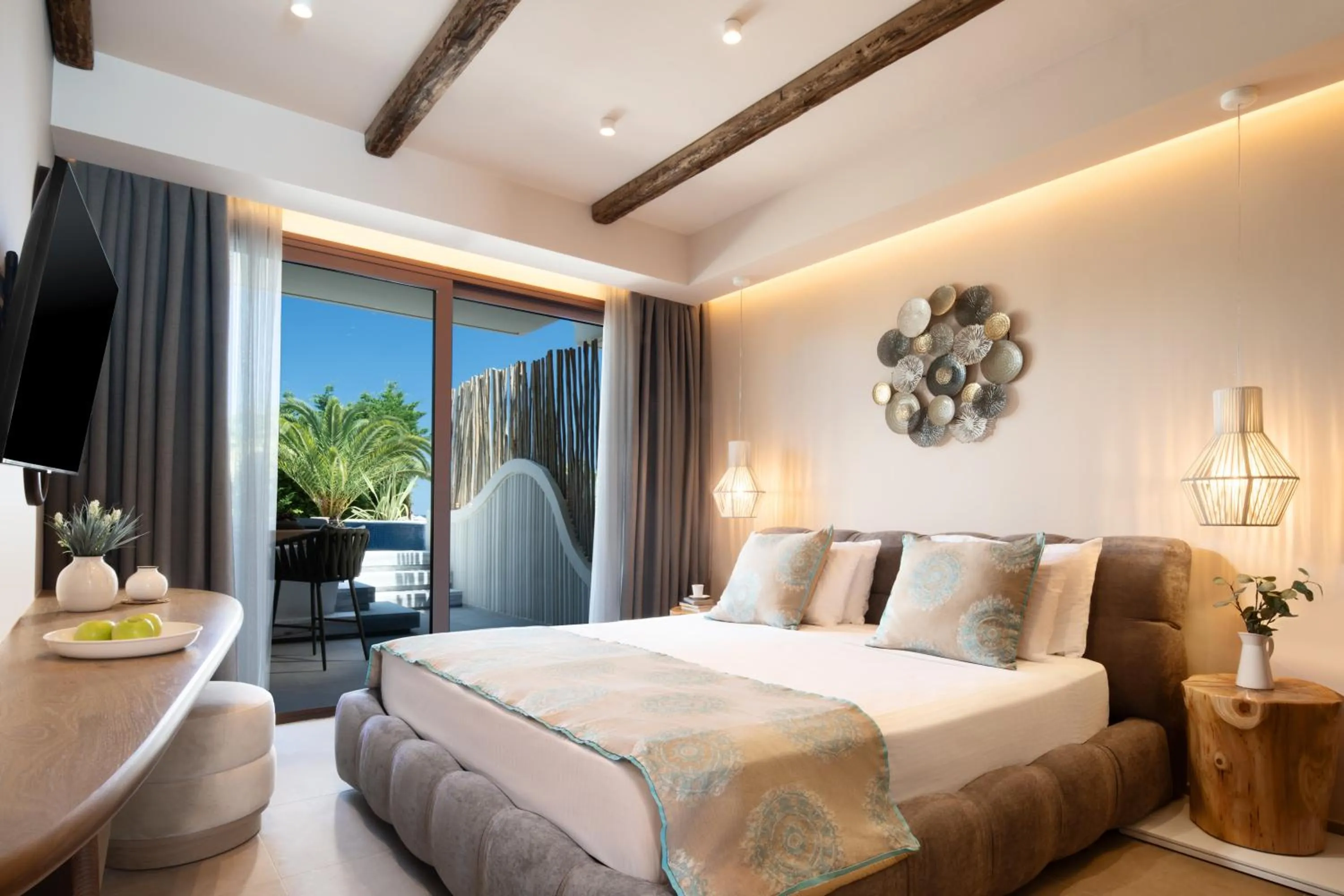 Bed in Alexandra Golden Boutique Hotel-Adults Only