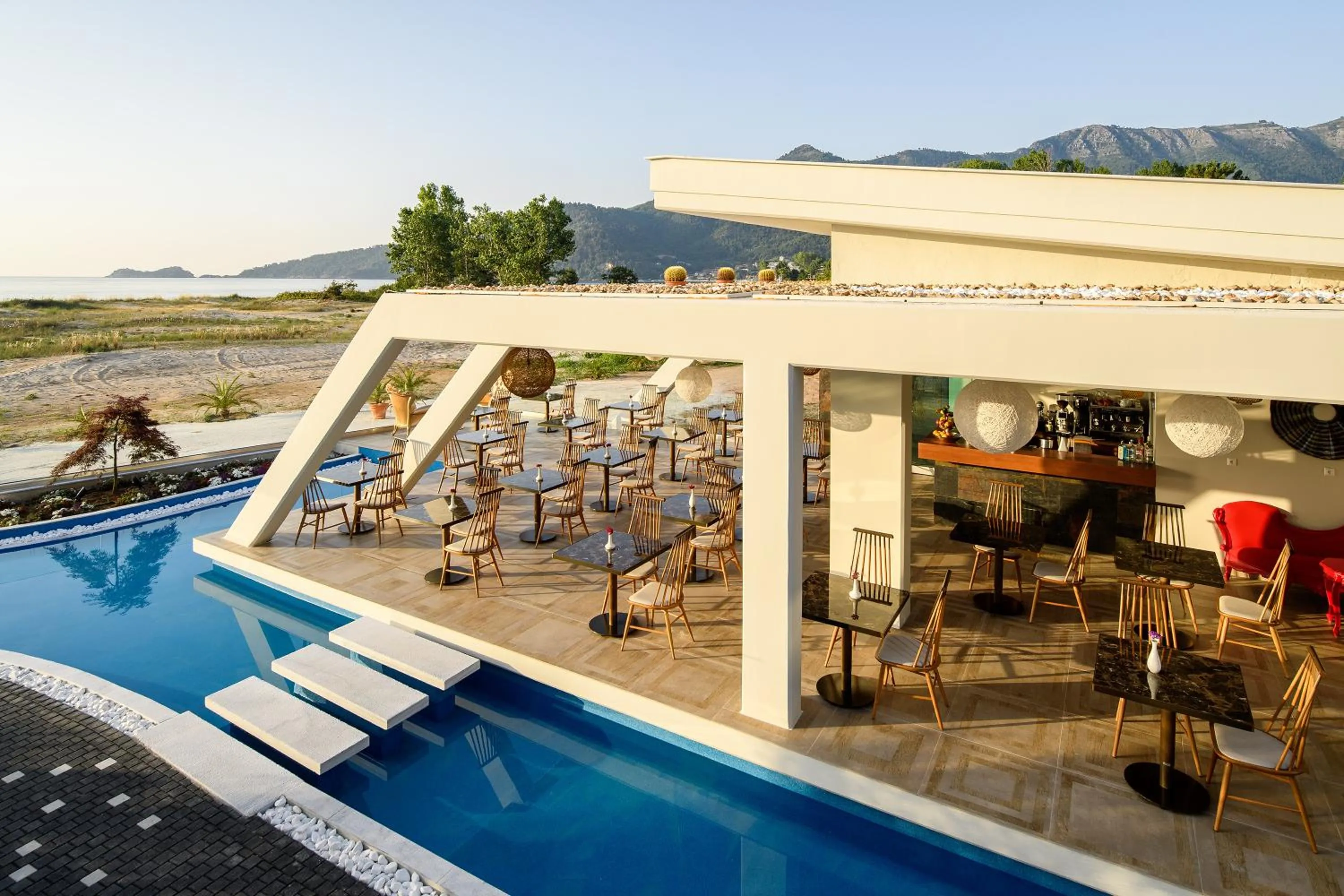 Restaurant/places to eat in Alexandra Golden Boutique Hotel-Adults Only