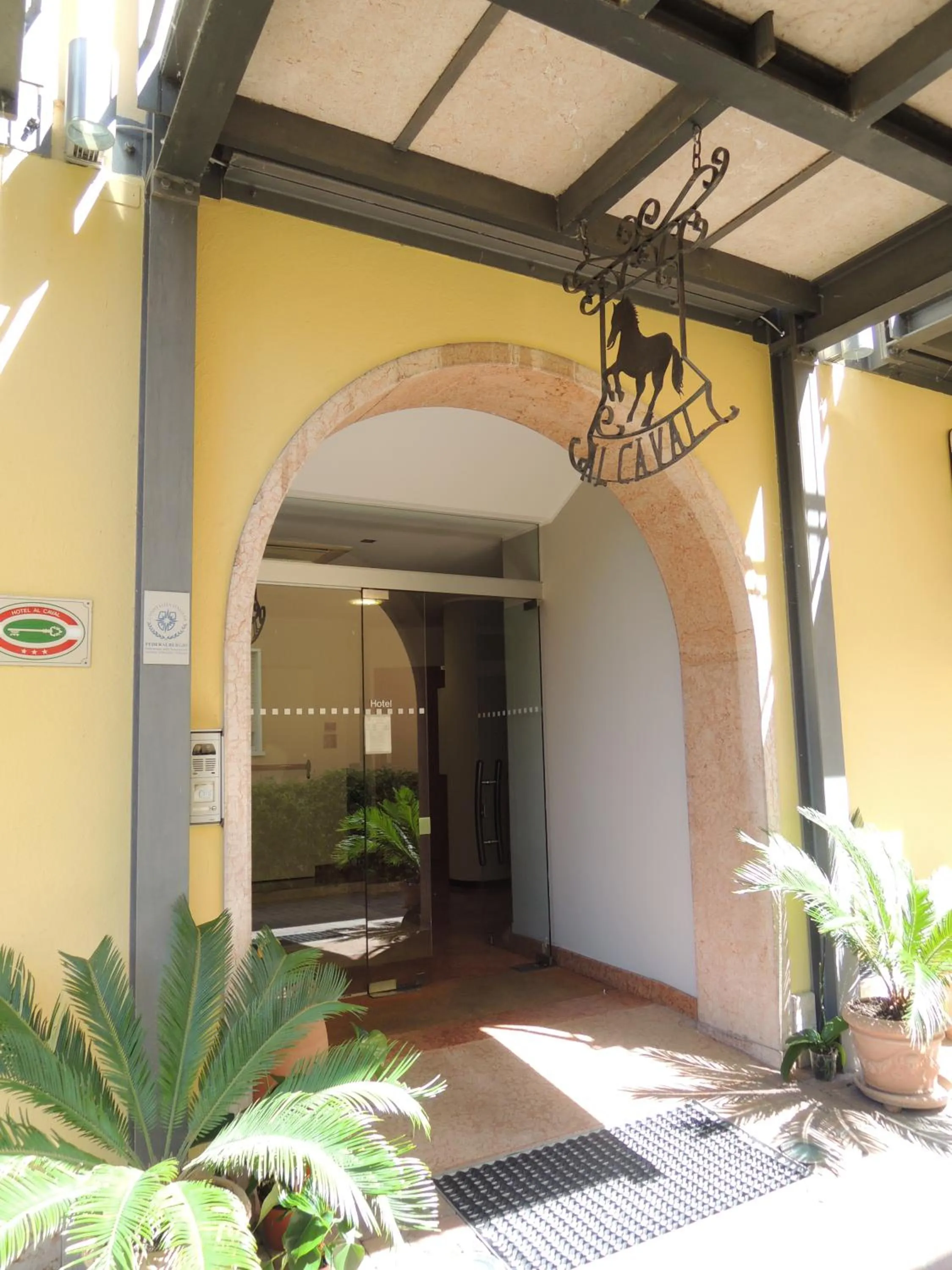 Facade/entrance in Hotel Al Caval