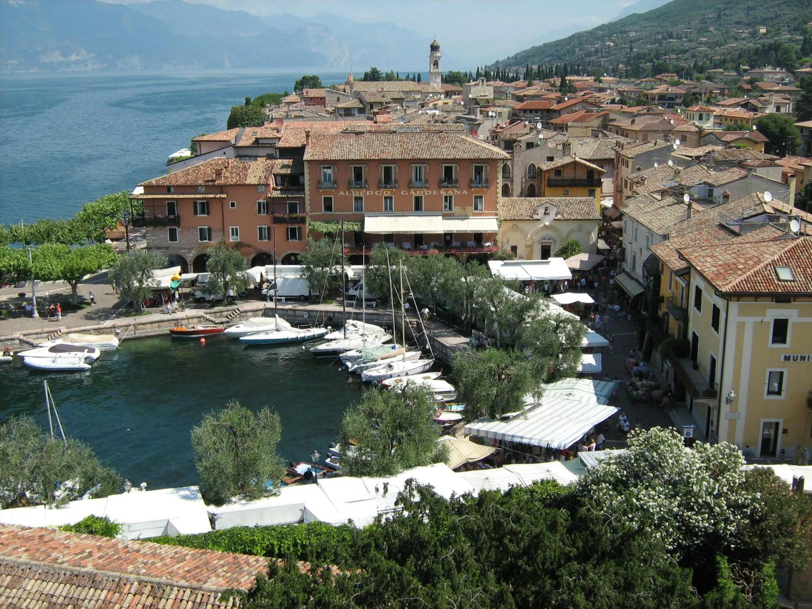 Day in Hotel Al Caval