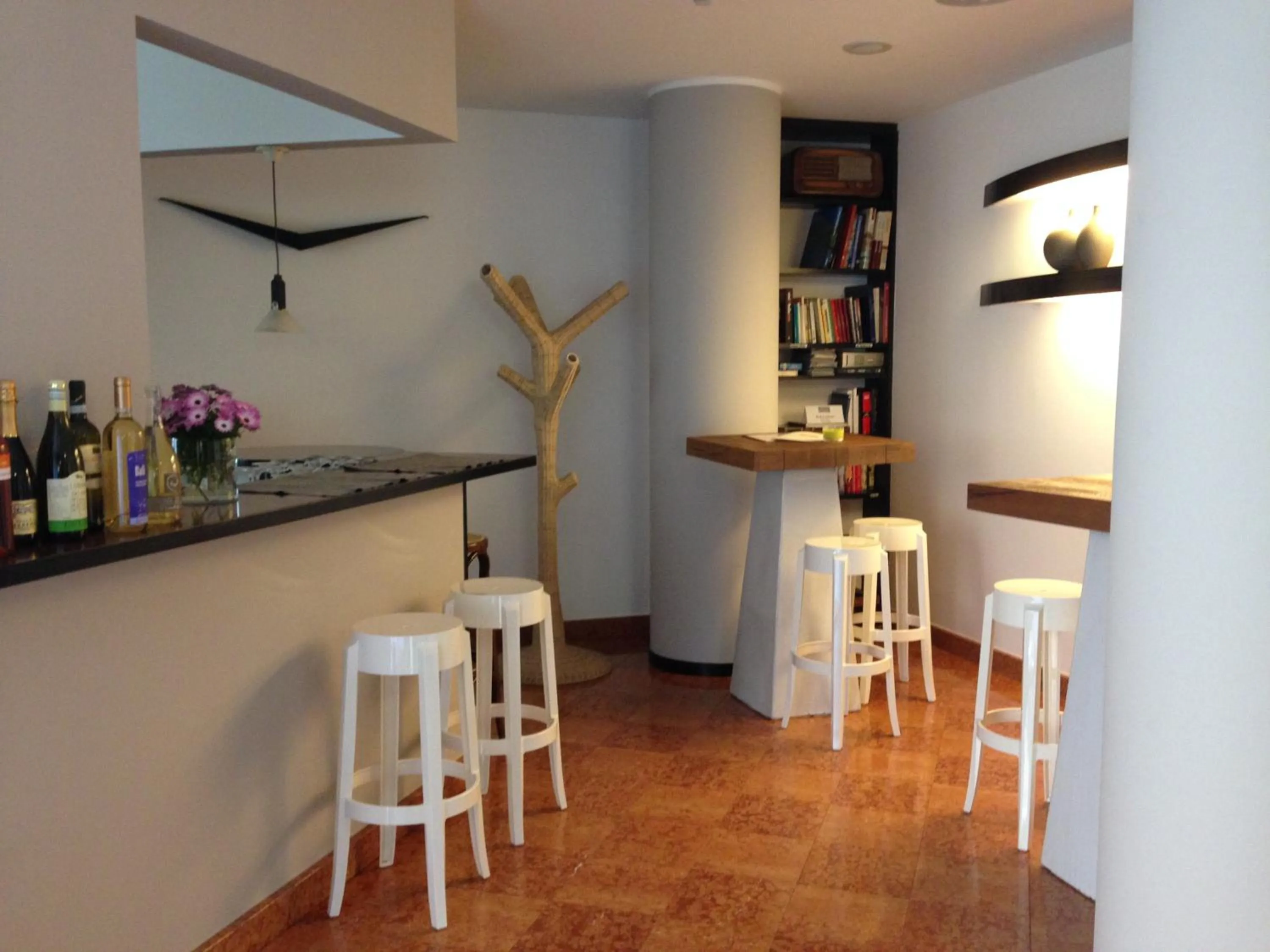 Lounge or bar in Hotel Al Caval