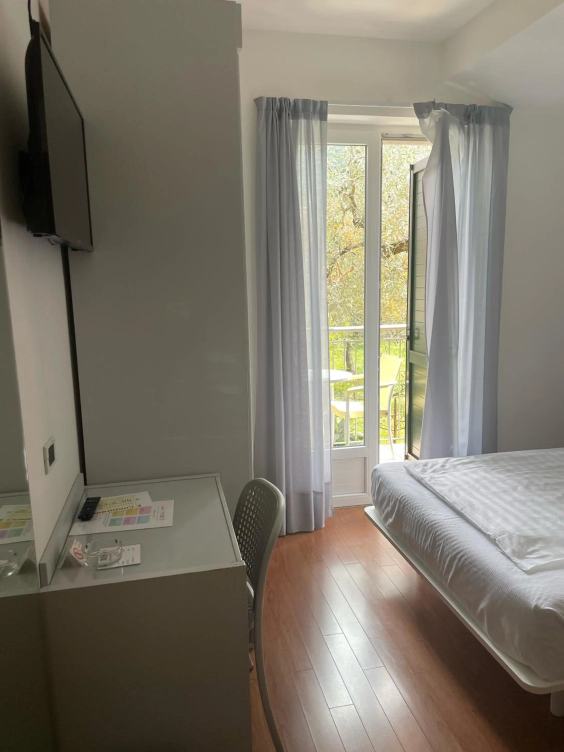 Photo of the whole room, Bed in Hotel Al Caval