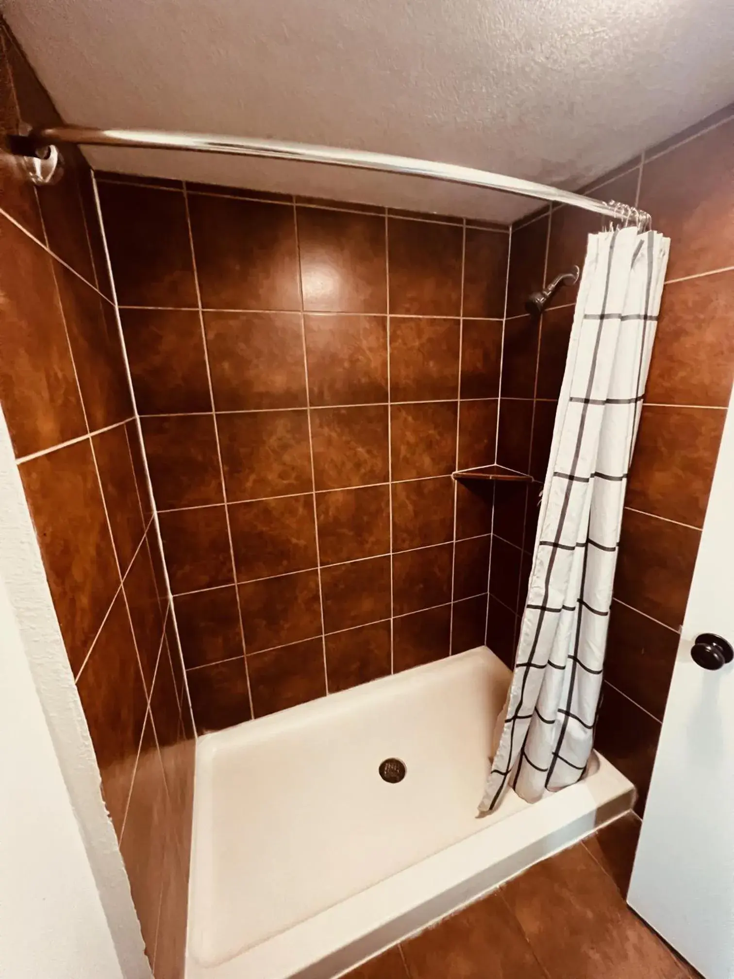 King Room - Accessible/Non Smoking in Econo Lodge Inn & Suites Downtown San Antonio Riverwalk Area King Room - Accessible/Non Smoking in Econo Lodge Inn & Suites Downtown San Antonio Riverwalk Area