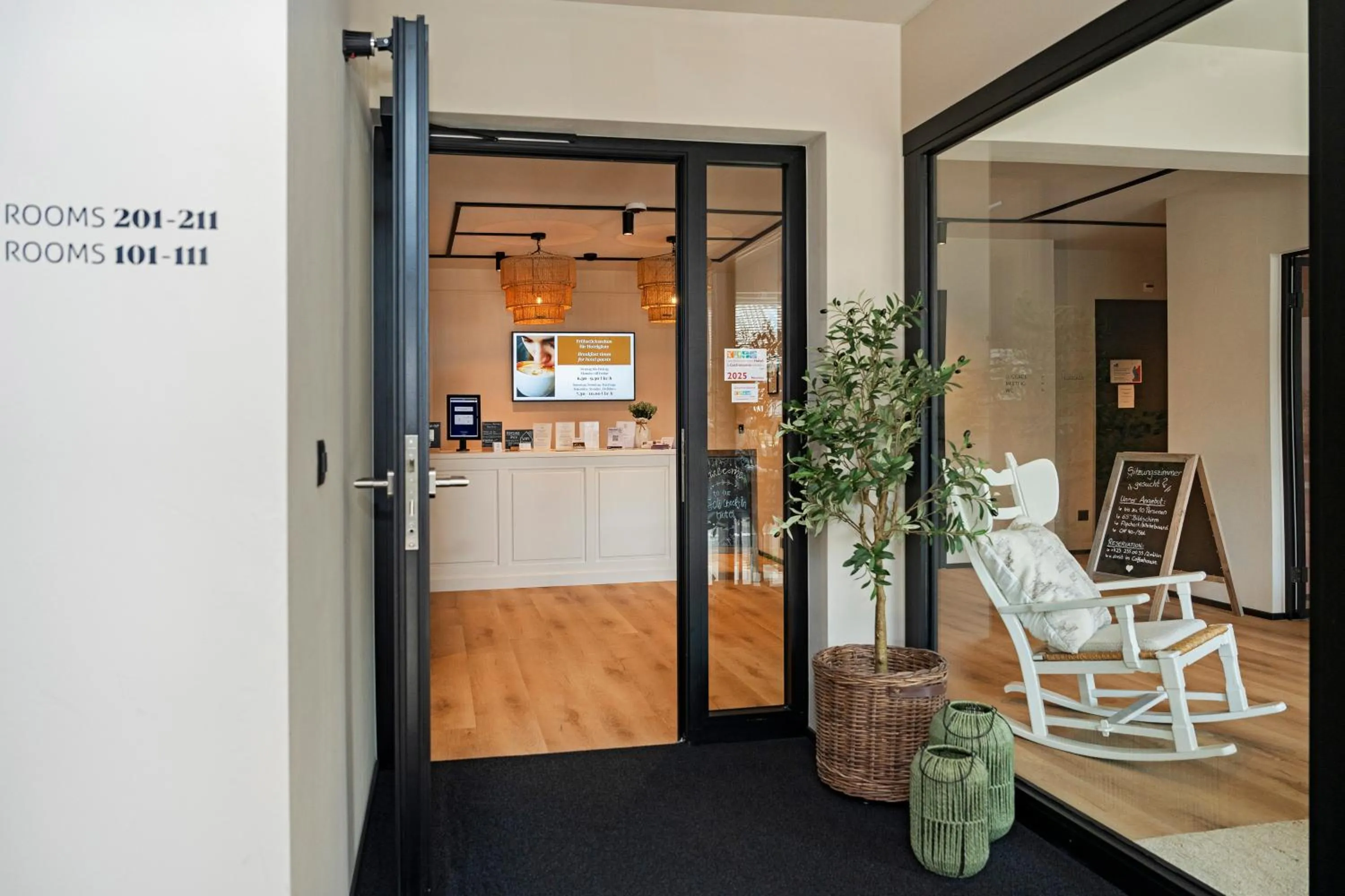 Lobby or reception in Giessen Hotel & Coffeehouse