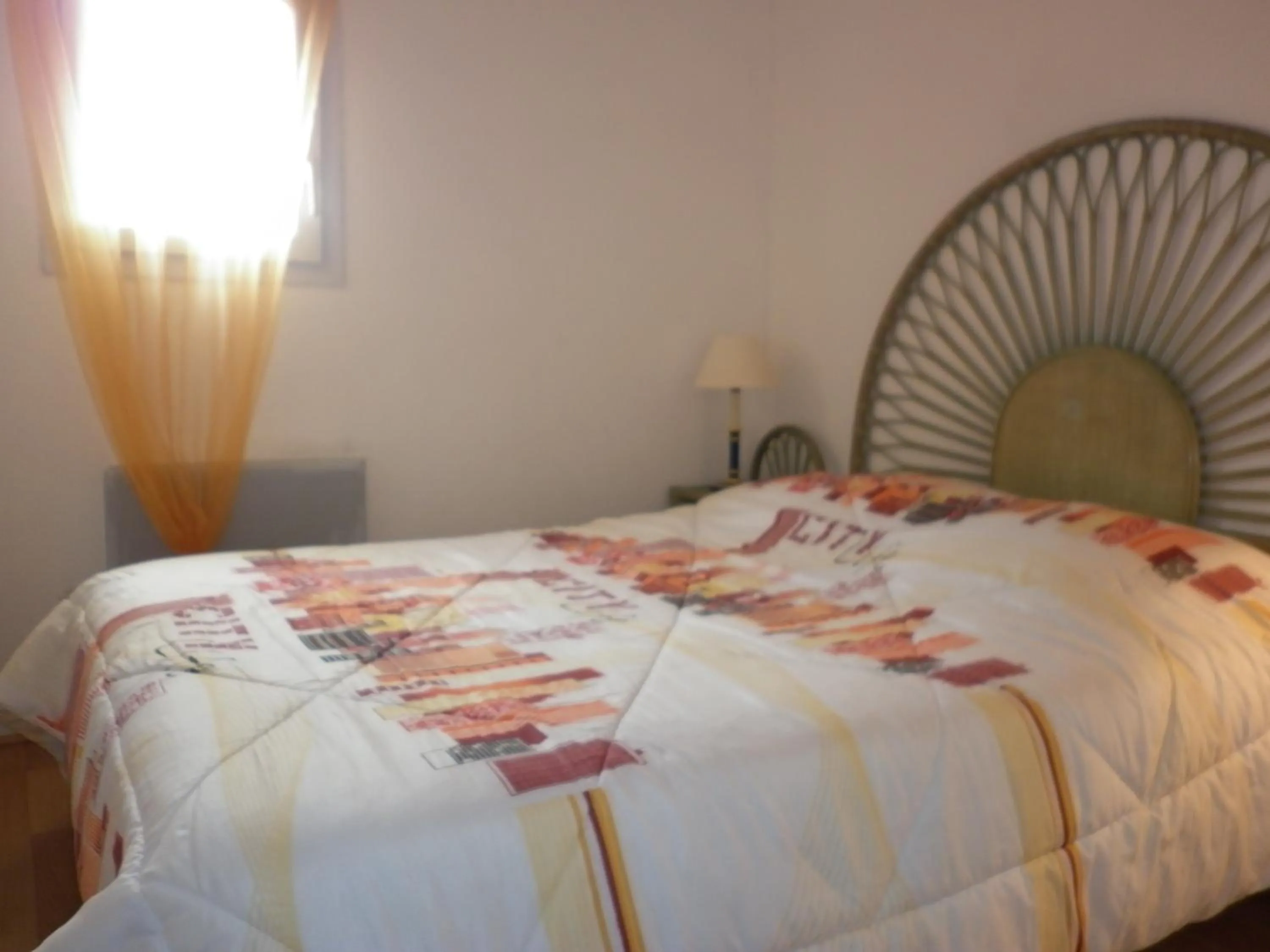 Bedroom, Bed in Les Andalouses