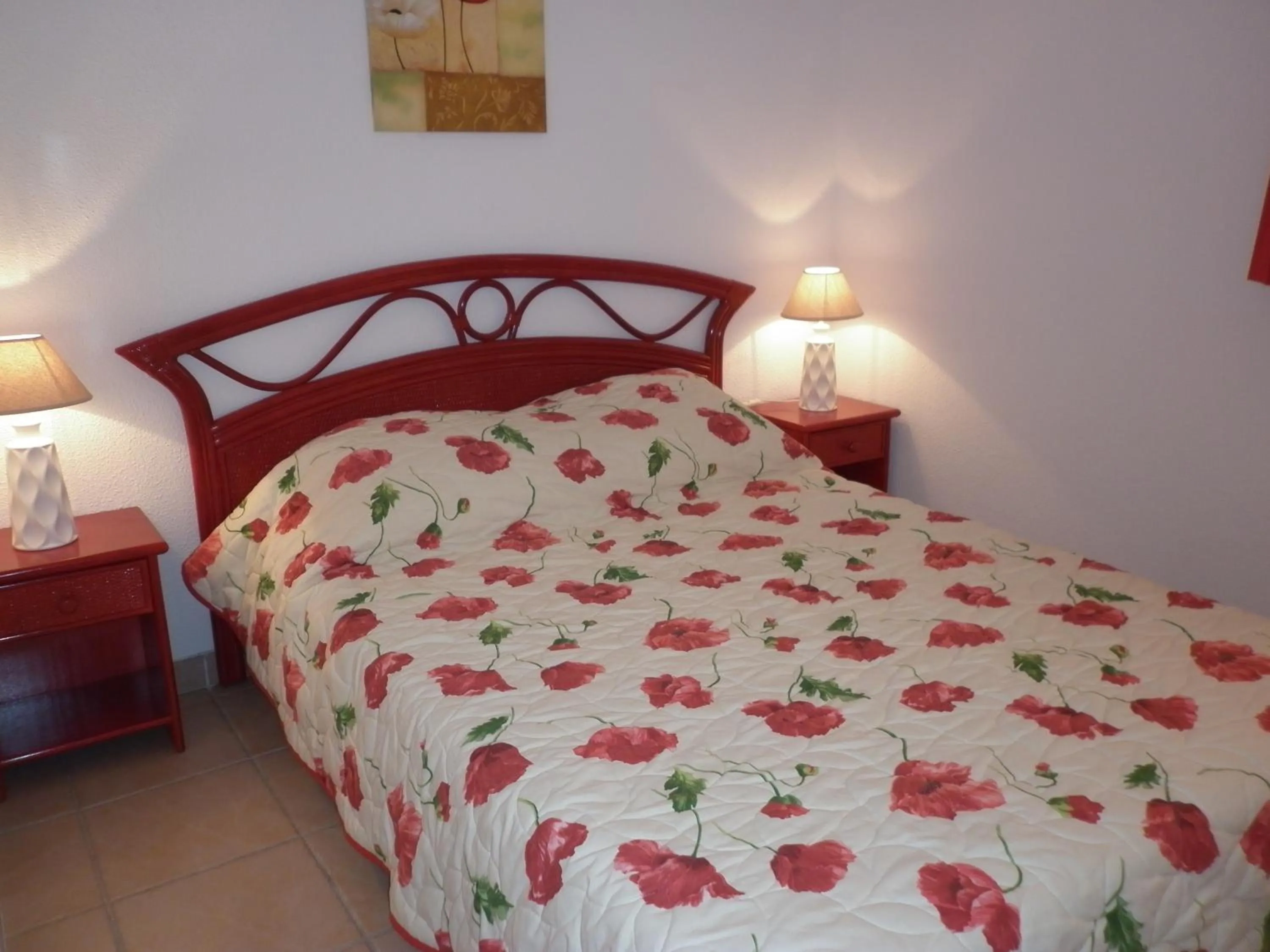 Bedroom, Bed in Les Andalouses