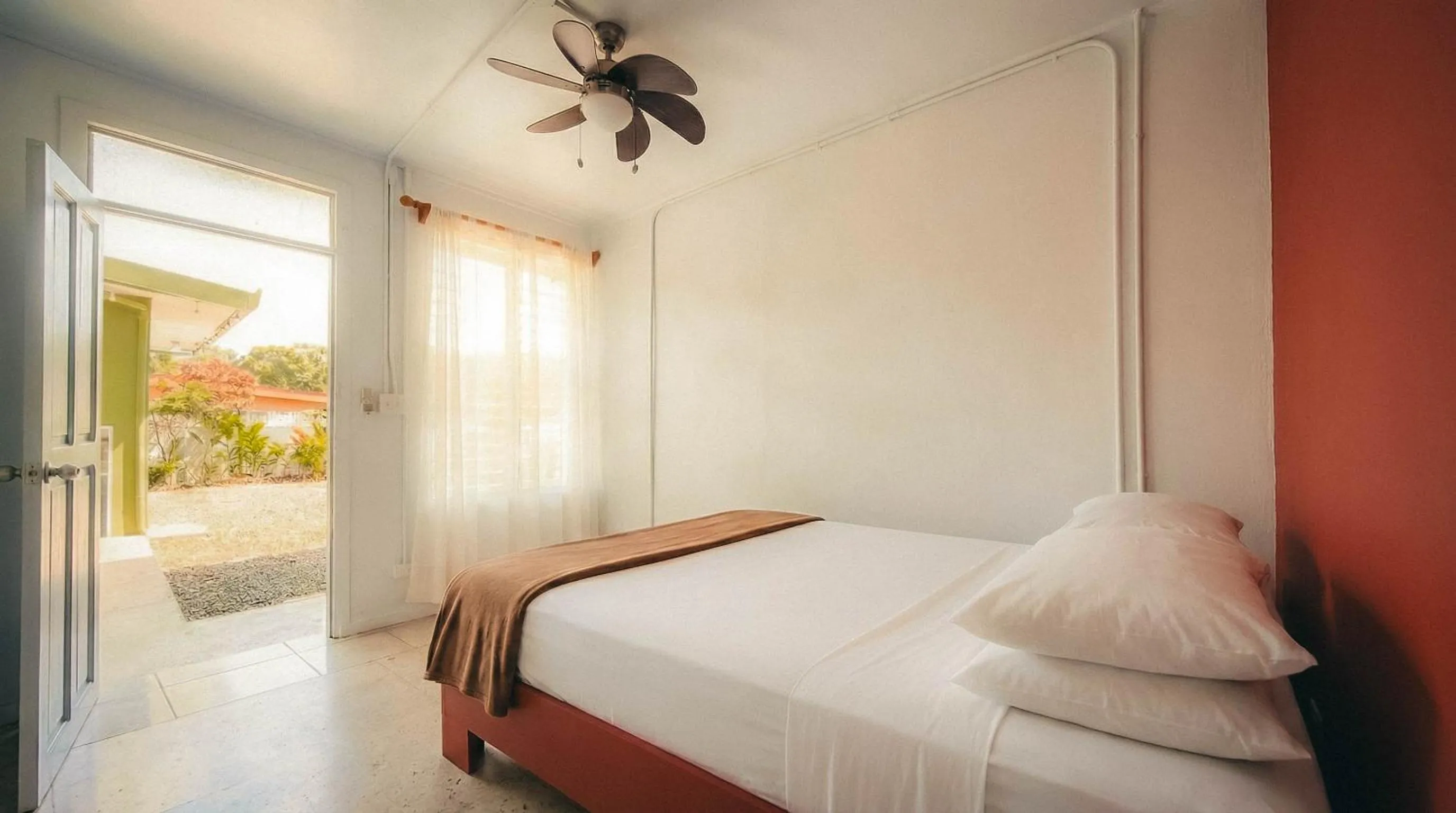 Bed in Viajero La Fortuna Hostel