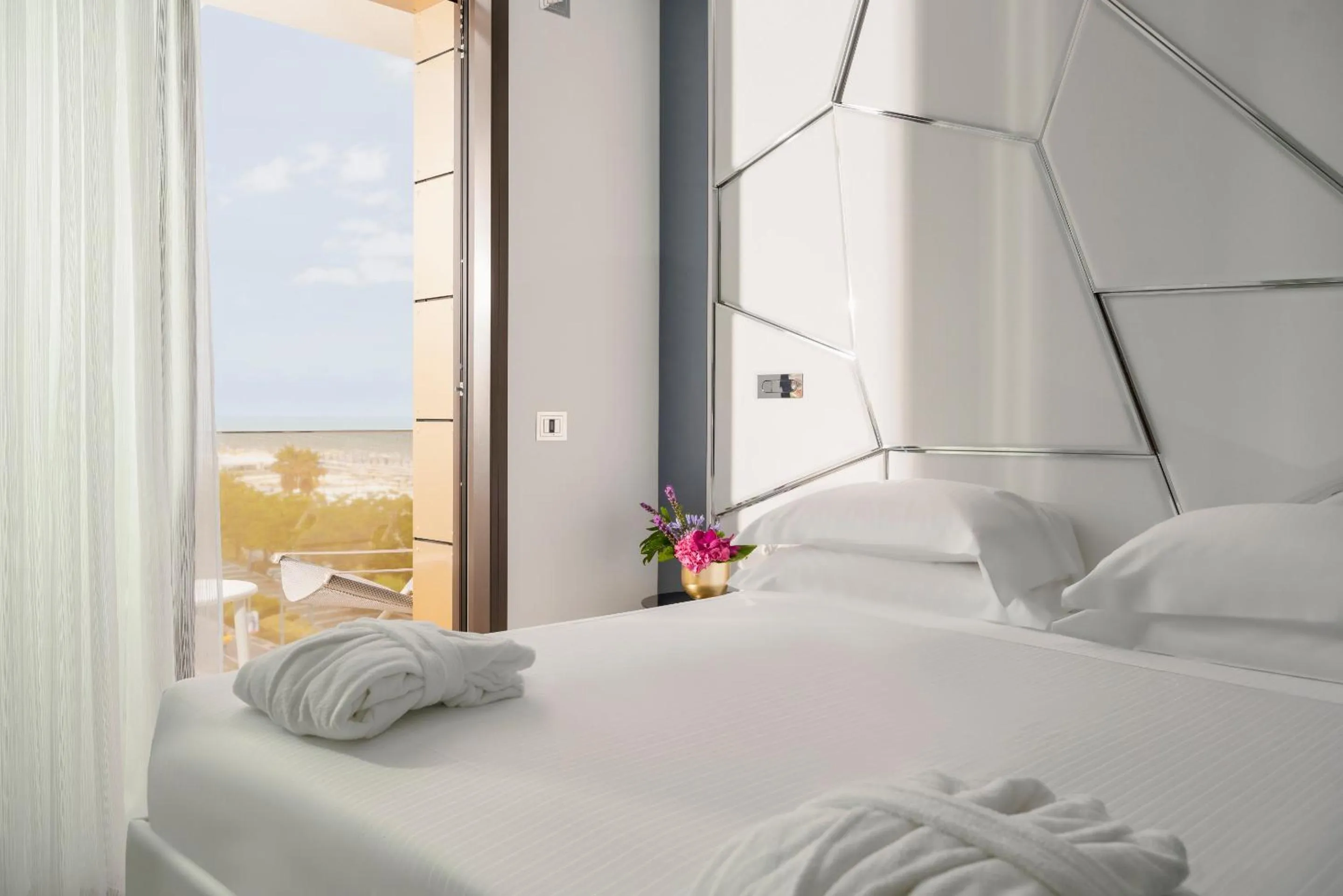Superior room with balcony and side Sea View in The Promenade Luxury Wellness Hotel