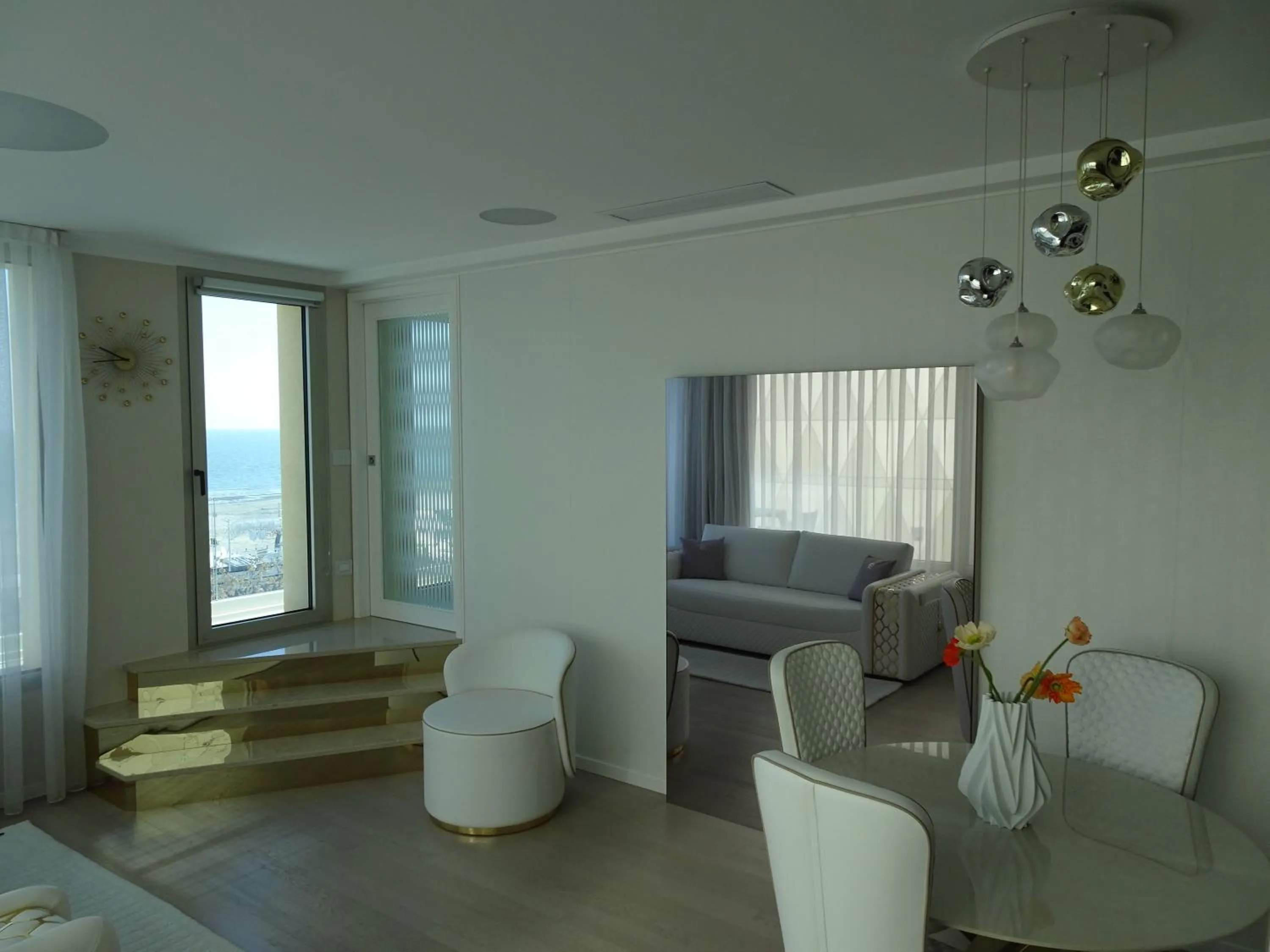 Living room in The Promenade Luxury Wellness Hotel